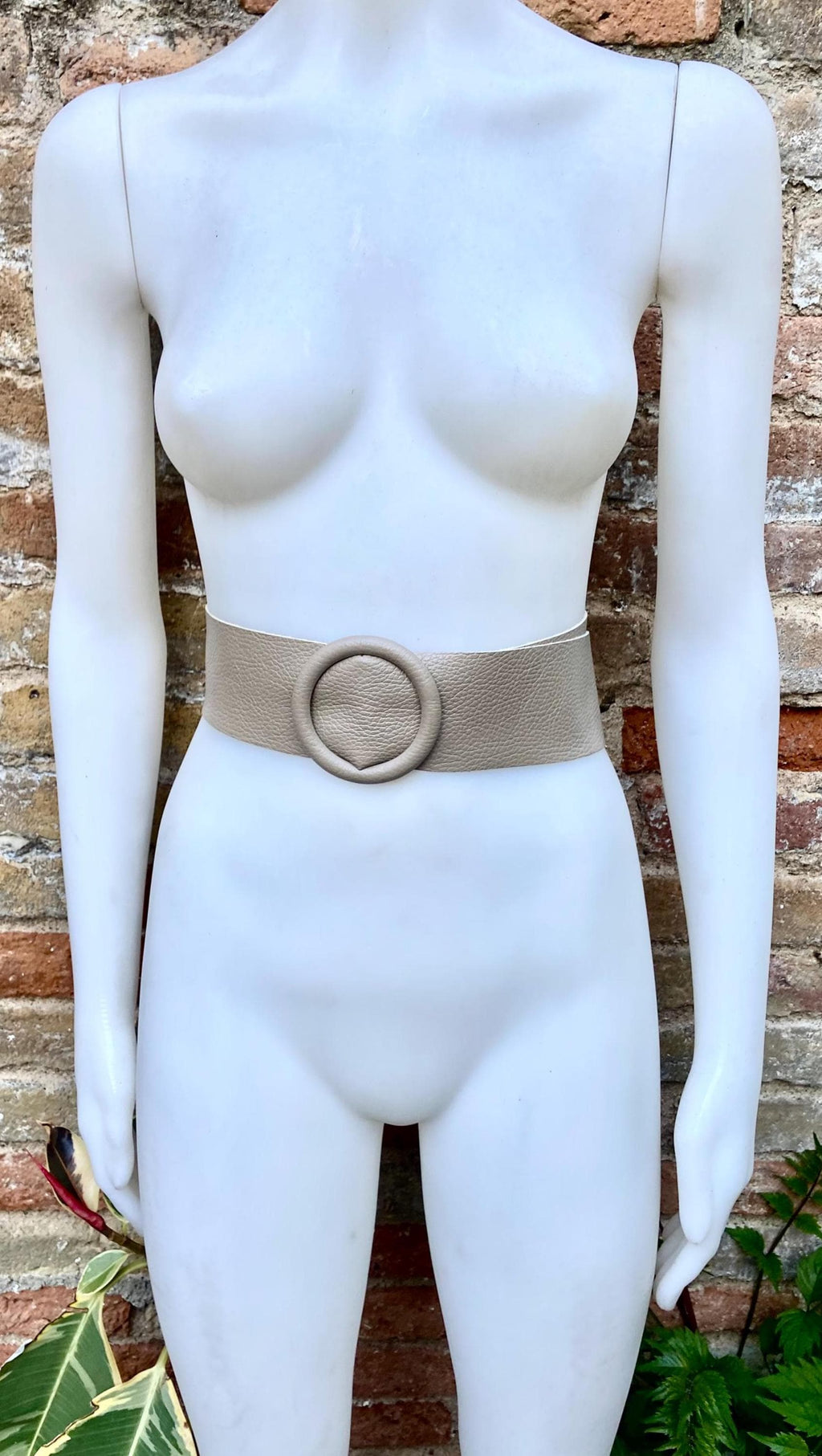 Beige leather waist belt with large round buckle. Soft leather belt in beige. Genuine leather dress belt. Beige wide waist belt