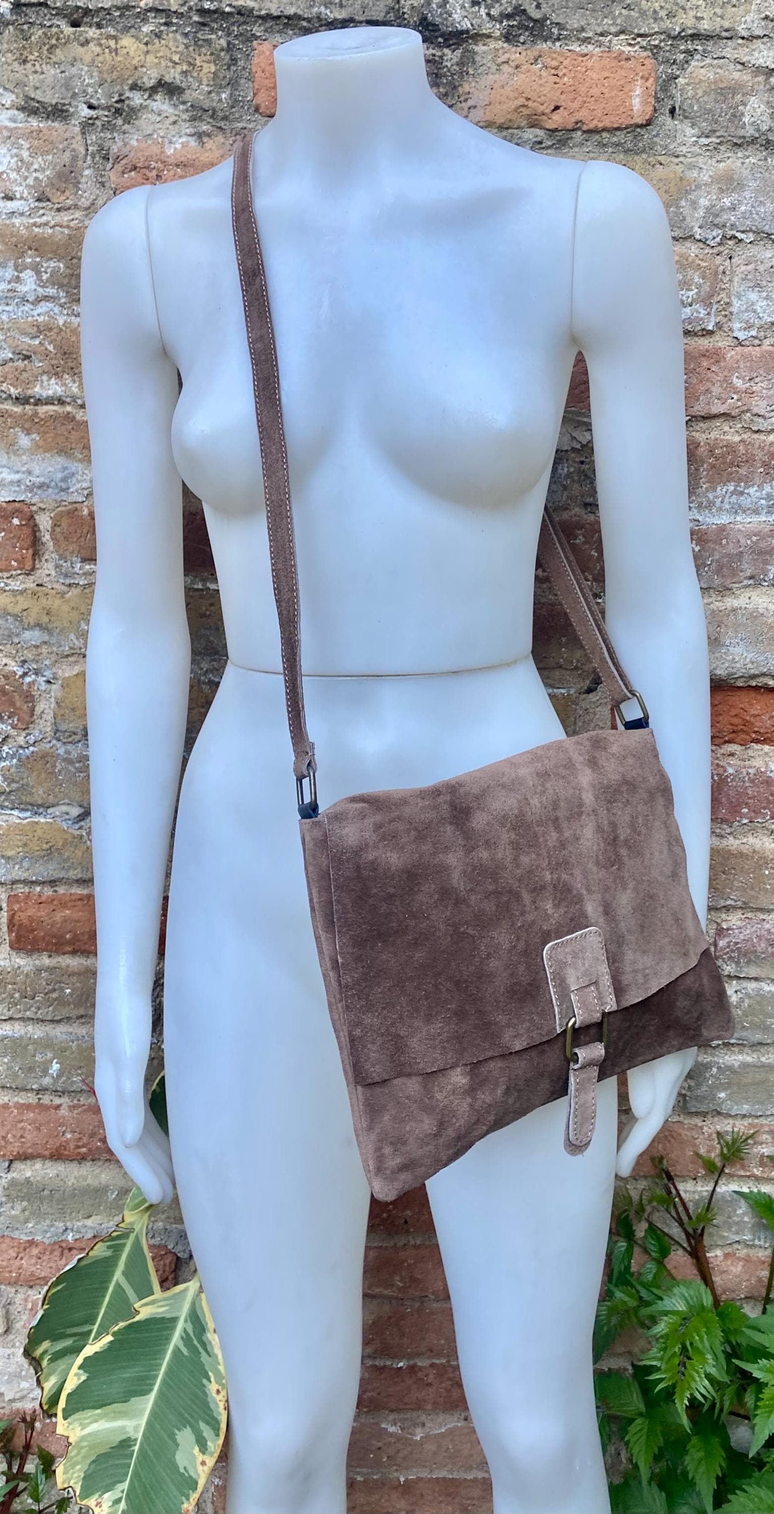 Cross body suede bag. GENUINE leather bag in TAUPE brown. Greyge BOHO natural leather bag. Messenger bag in suede for books, tablets...