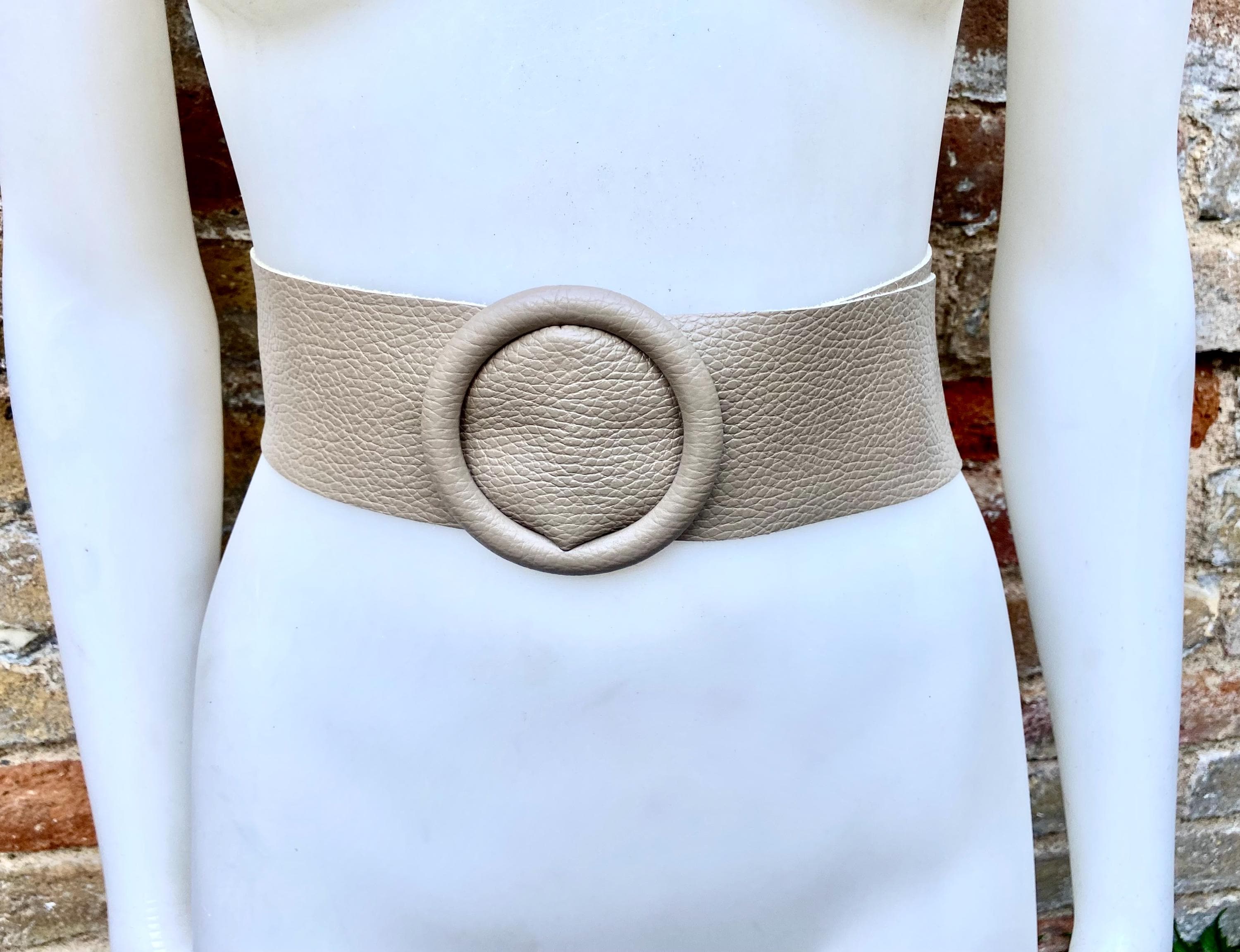 Beige leather waist belt with large round buckle. Soft leather belt in beige. Genuine leather dress belt. Beige wide waist belt