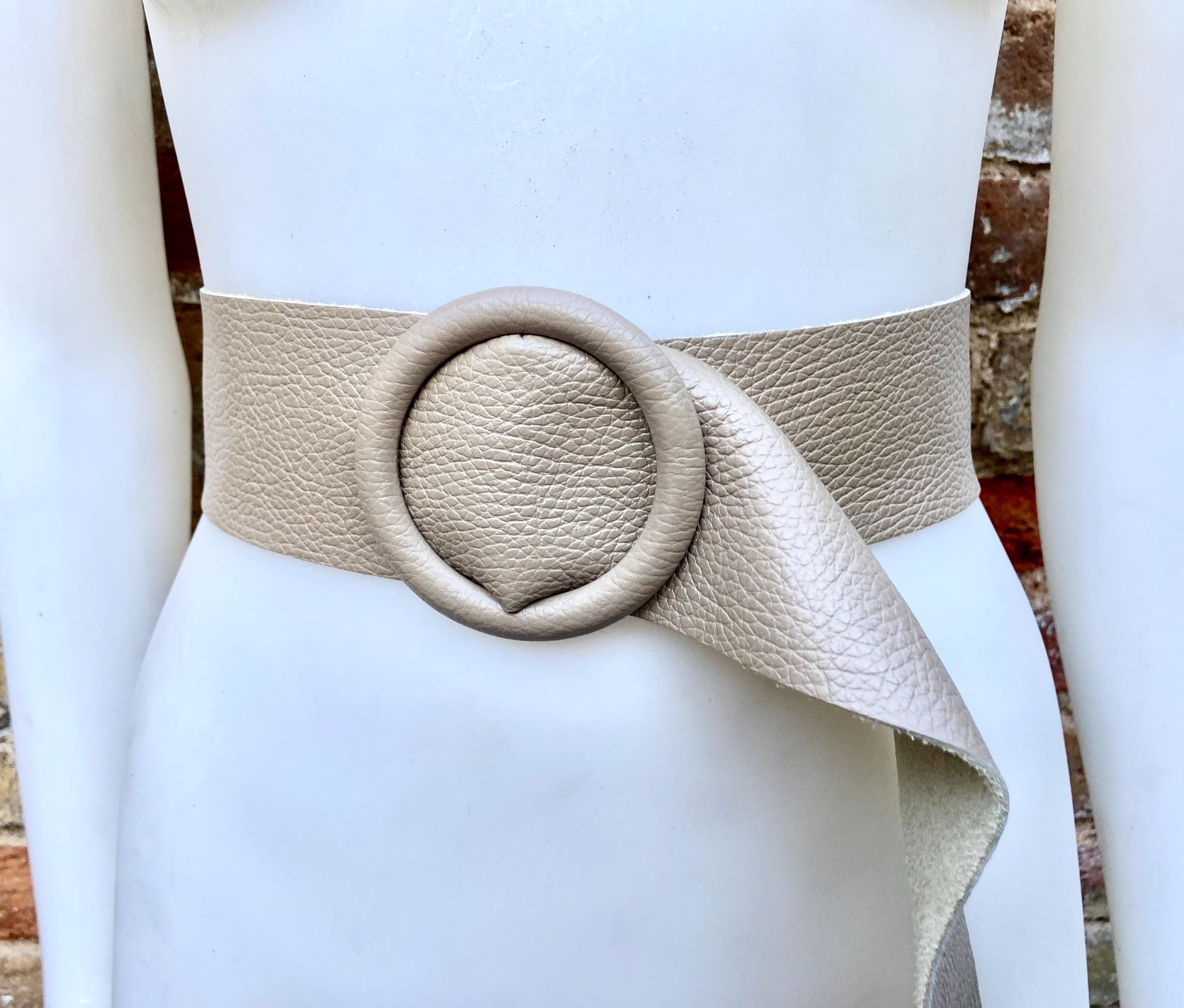 Beige leather waist belt with large round buckle. Soft leather belt in beige. Genuine leather dress belt. Beige wide waist belt