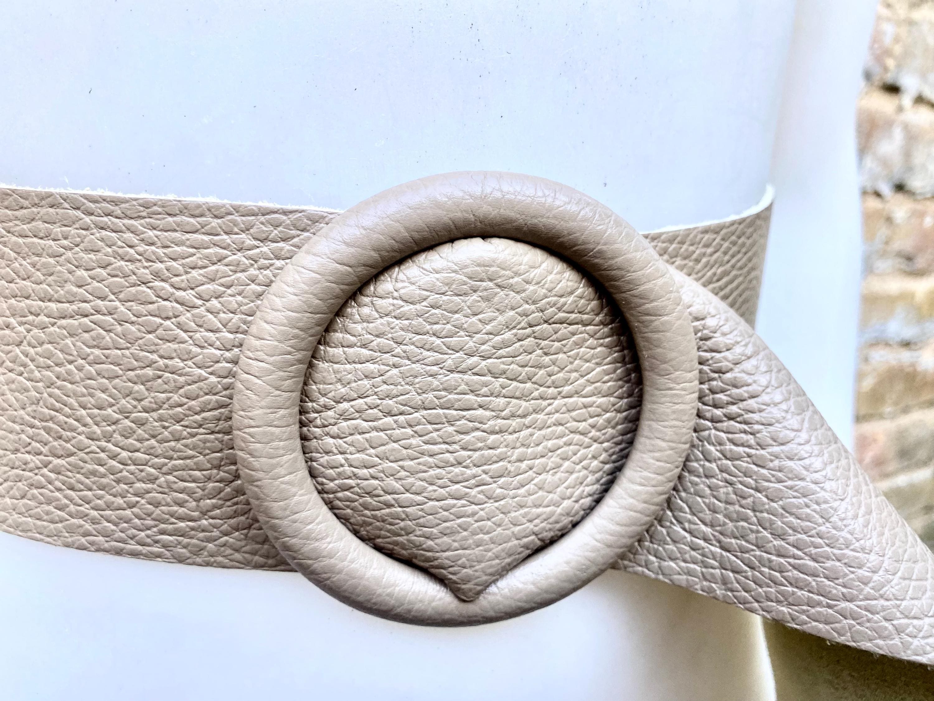 Beige leather waist belt with large round buckle. Soft leather belt in beige. Genuine leather dress belt. Beige wide waist belt