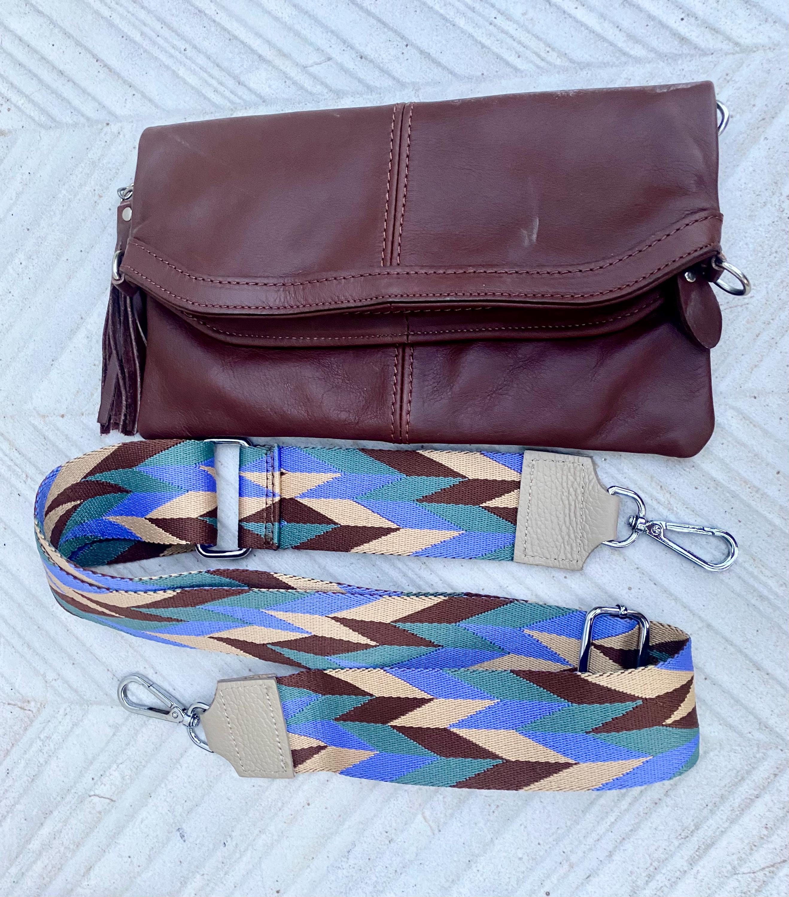 Small leather bag in maroon. Cross body bag, shoulder bag in GENUINE leather. Burgundy - brown bag with adjustable strap, zipper and flap.