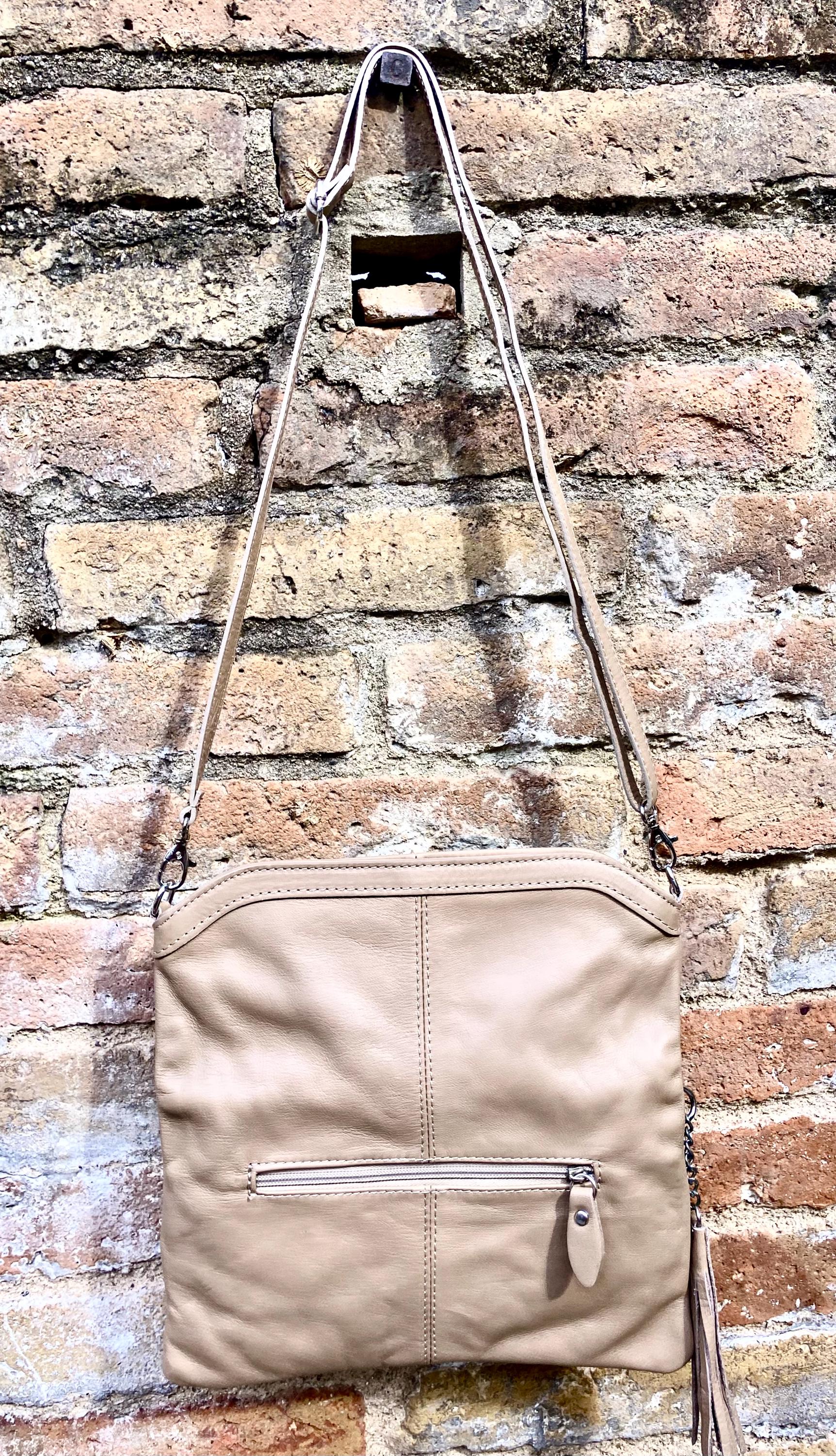 Small leather bag in maroon. Cross body bag, shoulder bag in GENUINE leather. Burgundy - brown bag with adjustable strap, zipper and flap.