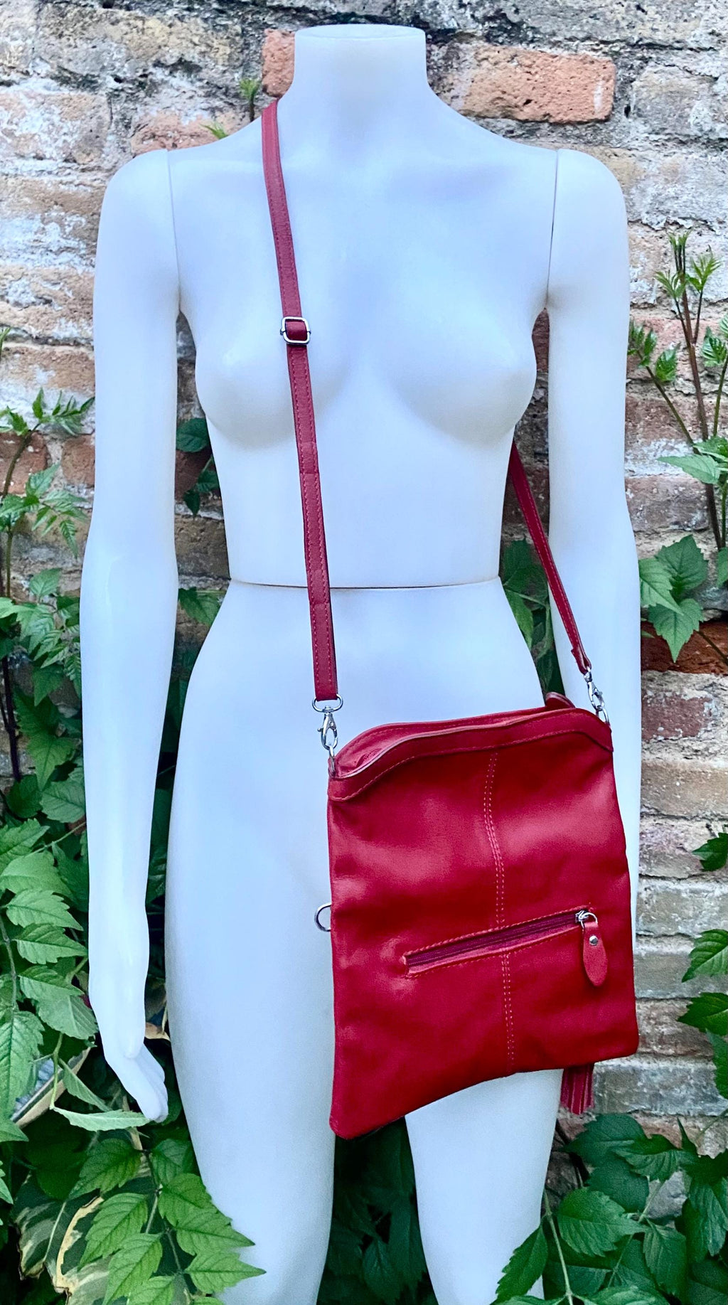 Small leather bag in RED. GENUINE leather cross body / shoulder bag in red with adjustable strap, zipper and flap.