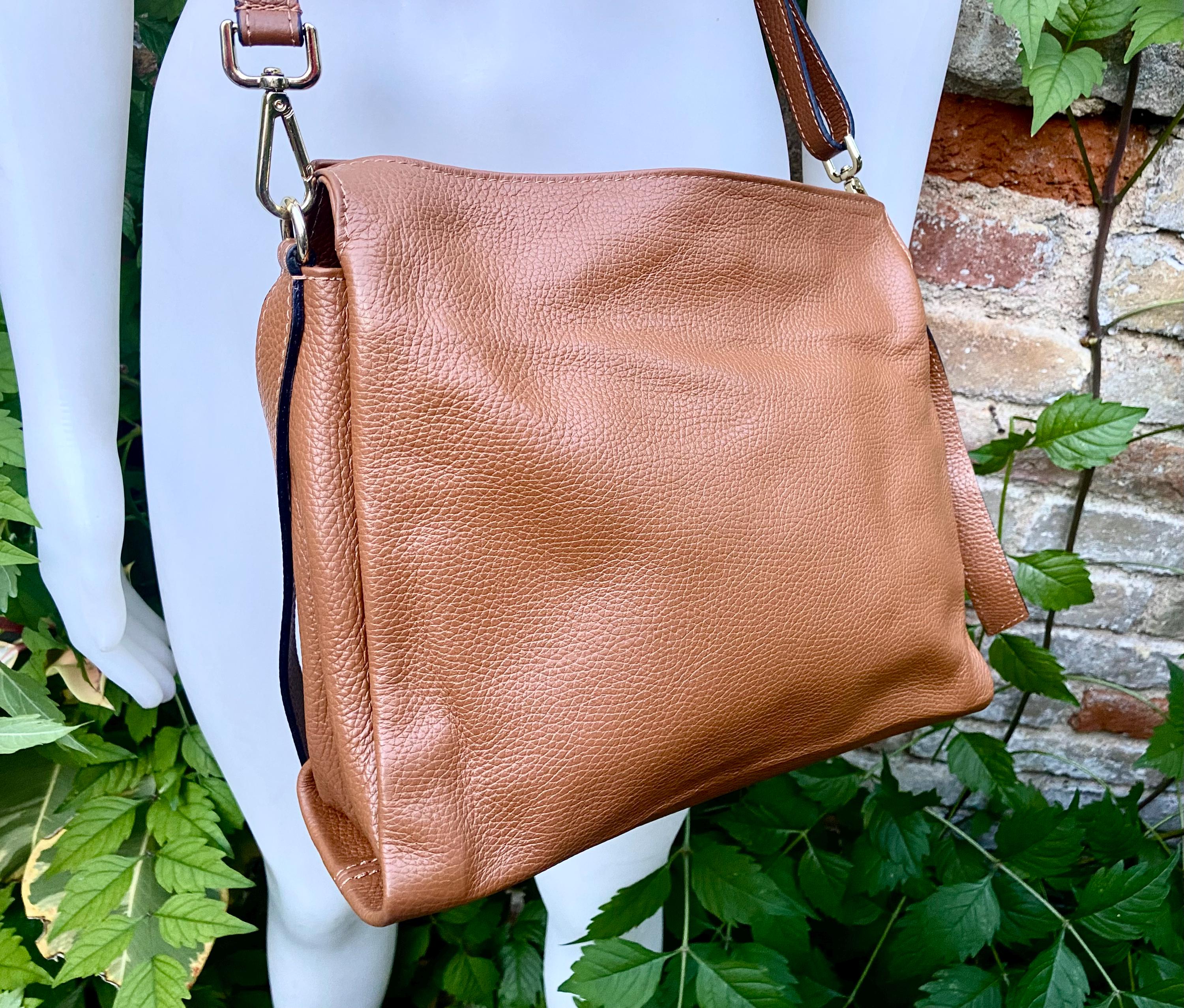 CAMEL BROWN genuine leather bag. Hand / shoulder / crossbody bag. Removable longer adjustable strap. Light tobacco shopper bag. Taupe purse