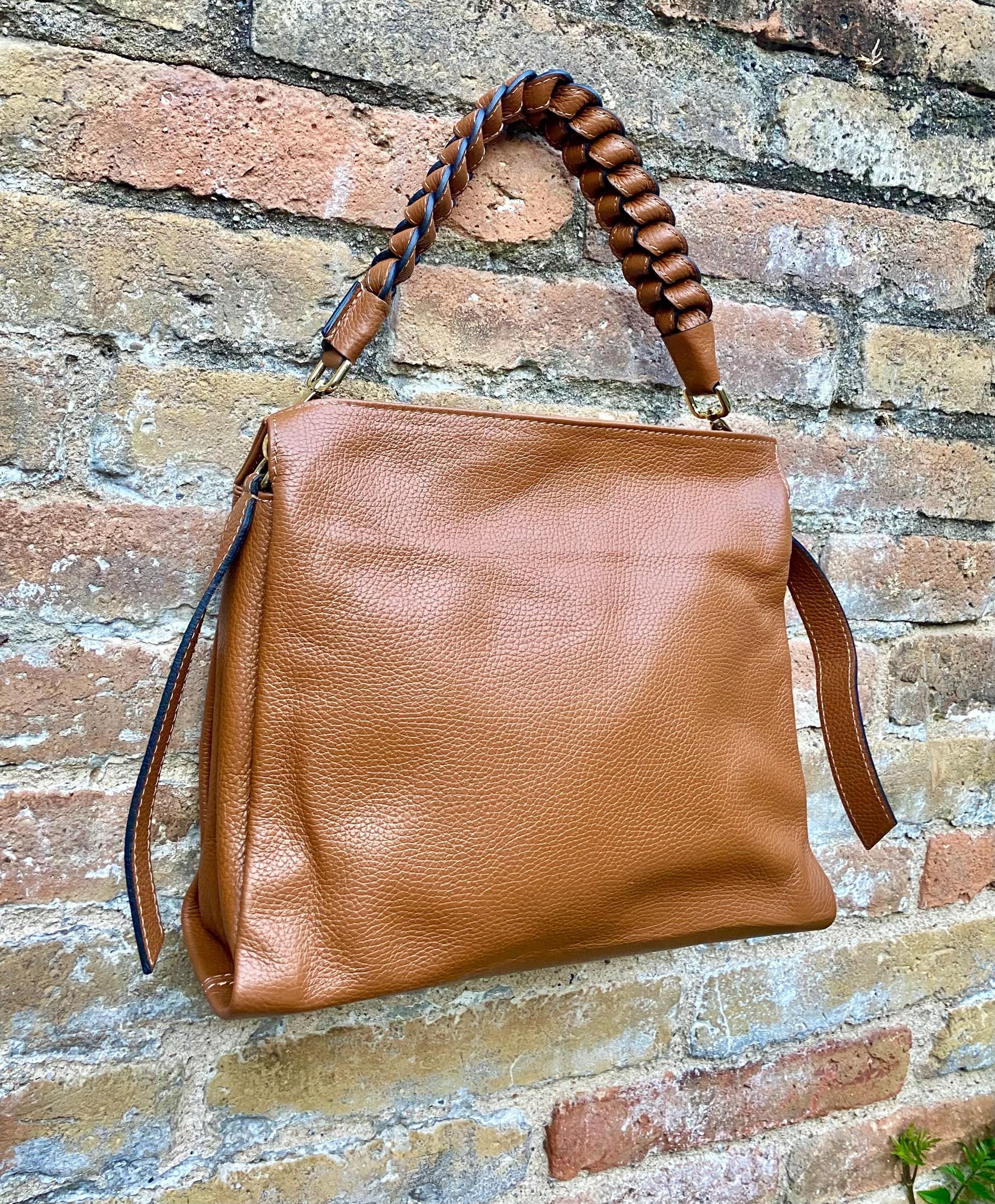 CAMEL BROWN genuine leather bag. Hand / shoulder / crossbody bag. Removable longer adjustable strap. Light tobacco shopper bag. Taupe purse
