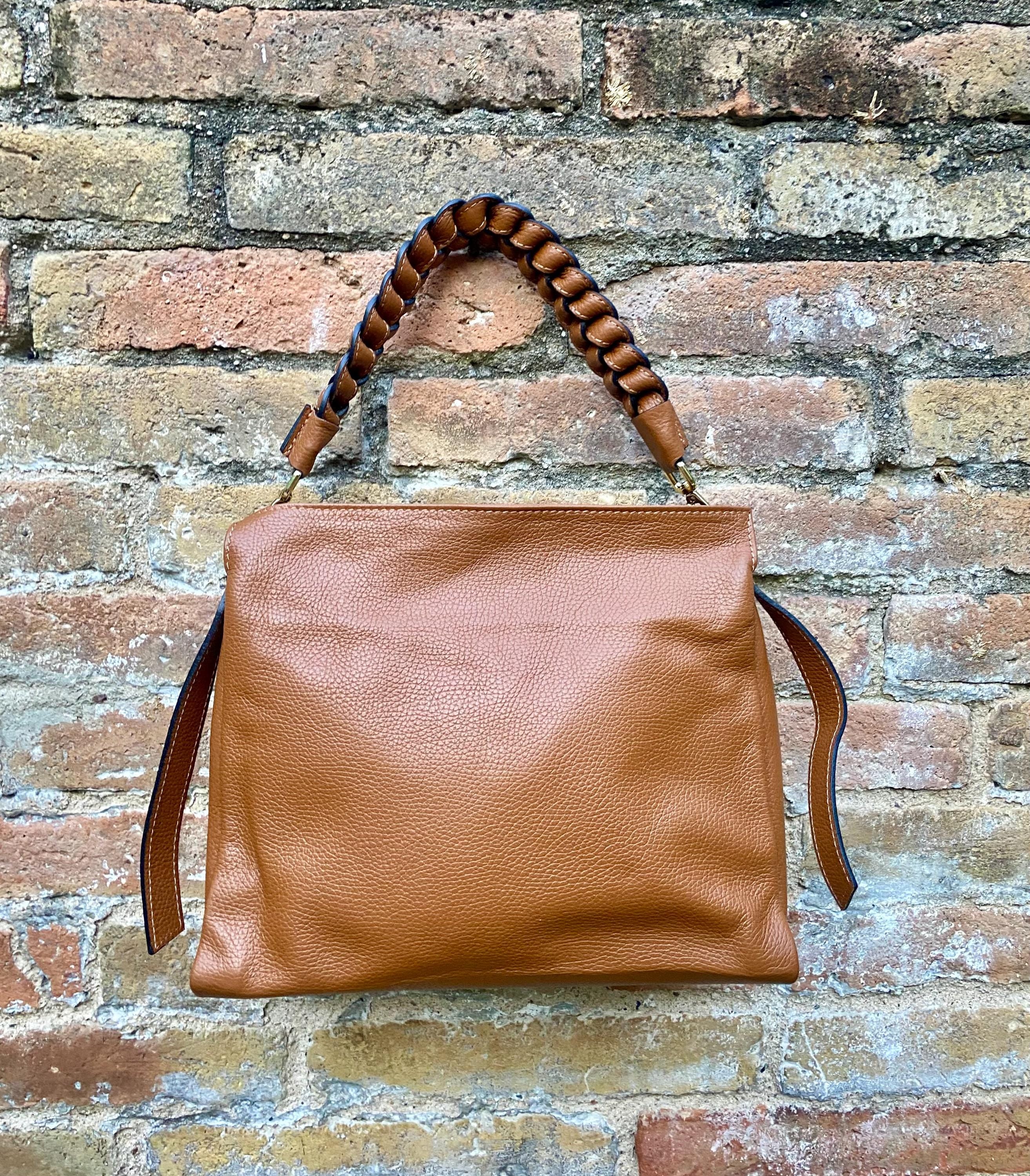 CAMEL BROWN genuine leather bag. Hand / shoulder / crossbody bag. Removable longer adjustable strap. Light tobacco shopper bag. Taupe purse