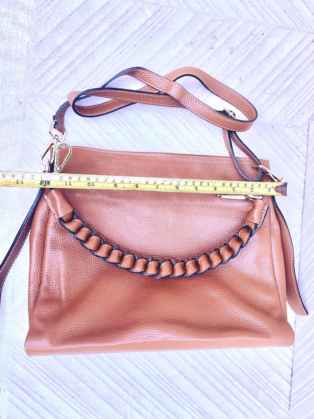 CAMEL BROWN genuine leather bag. Hand / shoulder / crossbody bag. Removable longer adjustable strap. Light tobacco shopper bag. Taupe purse