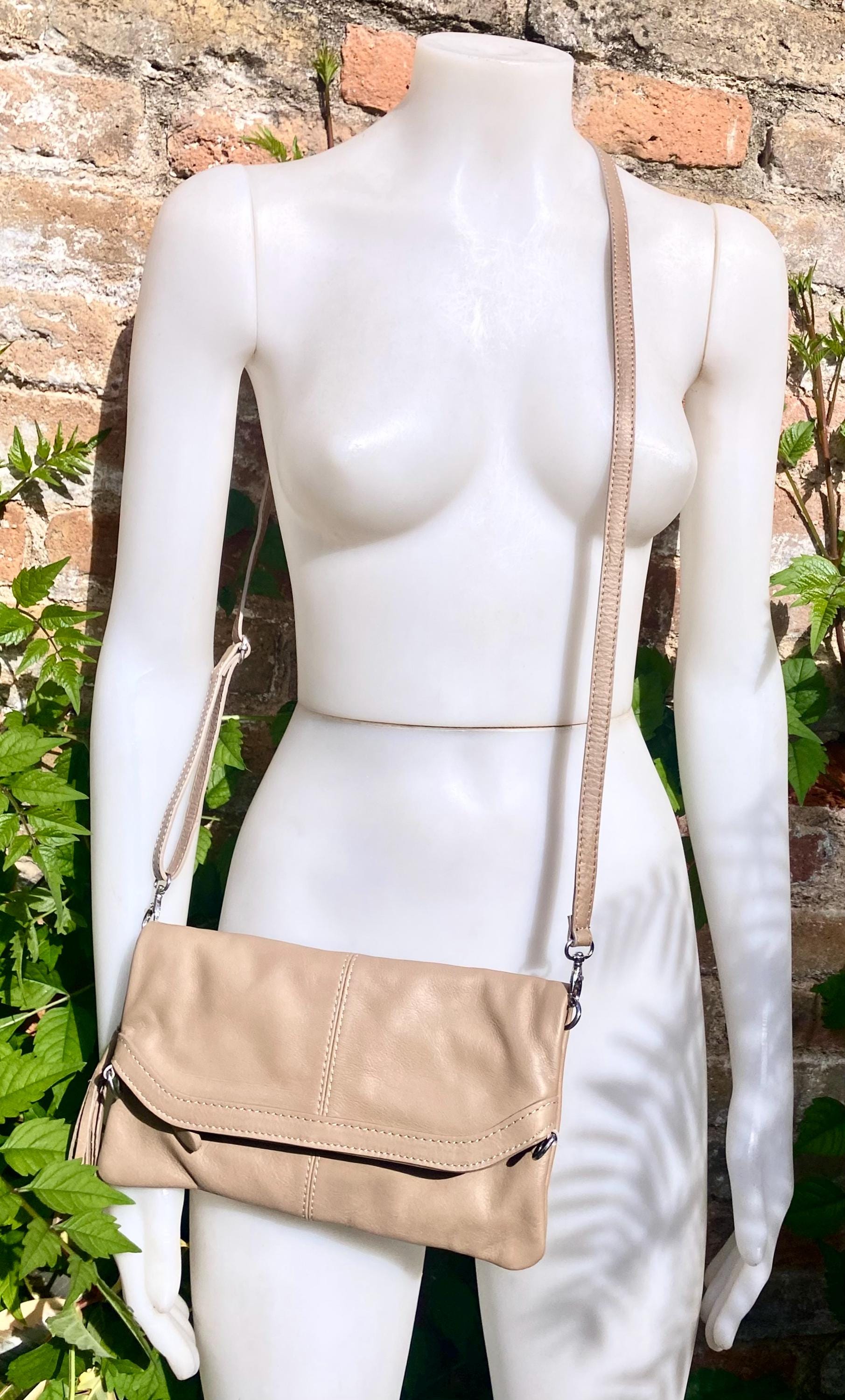 Small leather bag in maroon. Cross body bag, shoulder bag in GENUINE leather. Burgundy - brown bag with adjustable strap, zipper and flap.