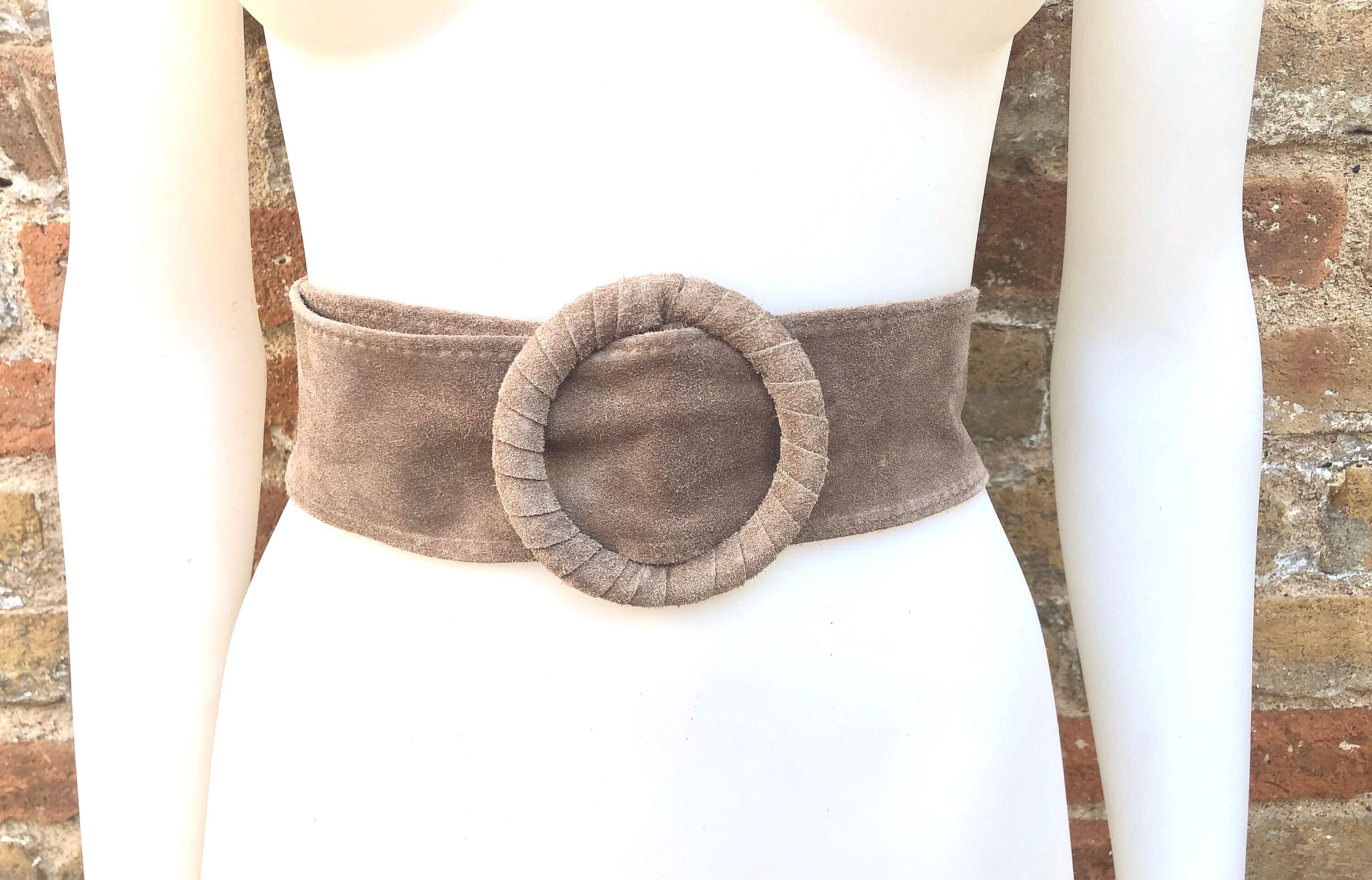 Light brown suede waist belt with large round buckle. Soft suede belt in taupe color. Boho suede belt. Greyge genuine natural suede leather.