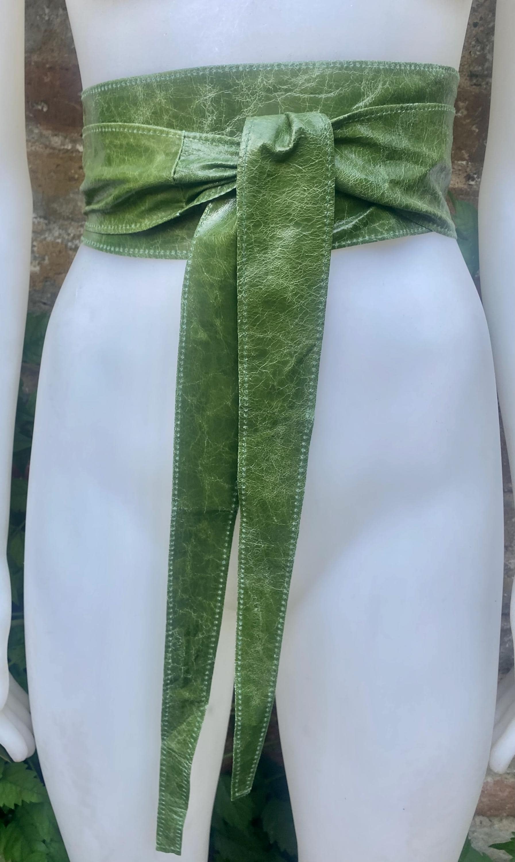 Moss green obi belt. Wrap belt in soft genuine leather. Wraparound wide waist belt. Boho dress belt in distressed glossy green leather.