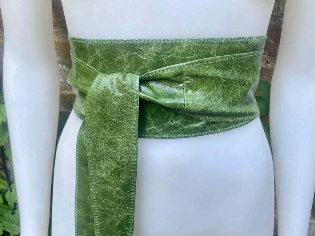 Moss green obi belt. Wrap belt in soft genuine leather. Wraparound wide waist belt. Boho dress belt in distressed glossy green leather.