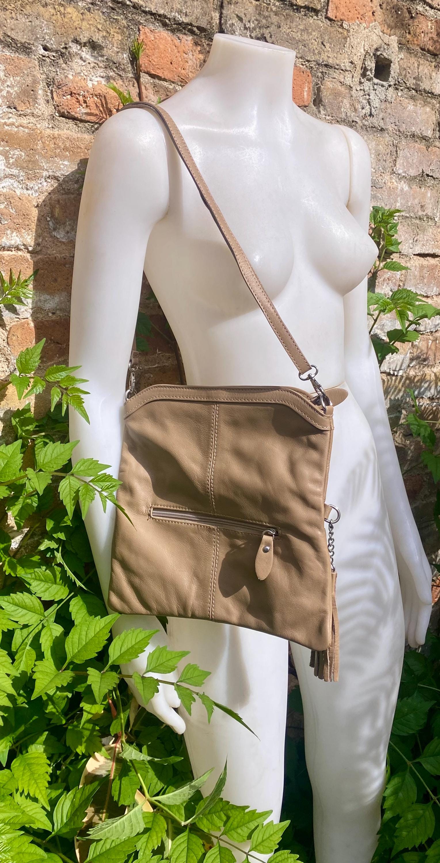 Small leather bag in maroon. Cross body bag, shoulder bag in GENUINE leather. Burgundy - brown bag with adjustable strap, zipper and flap.