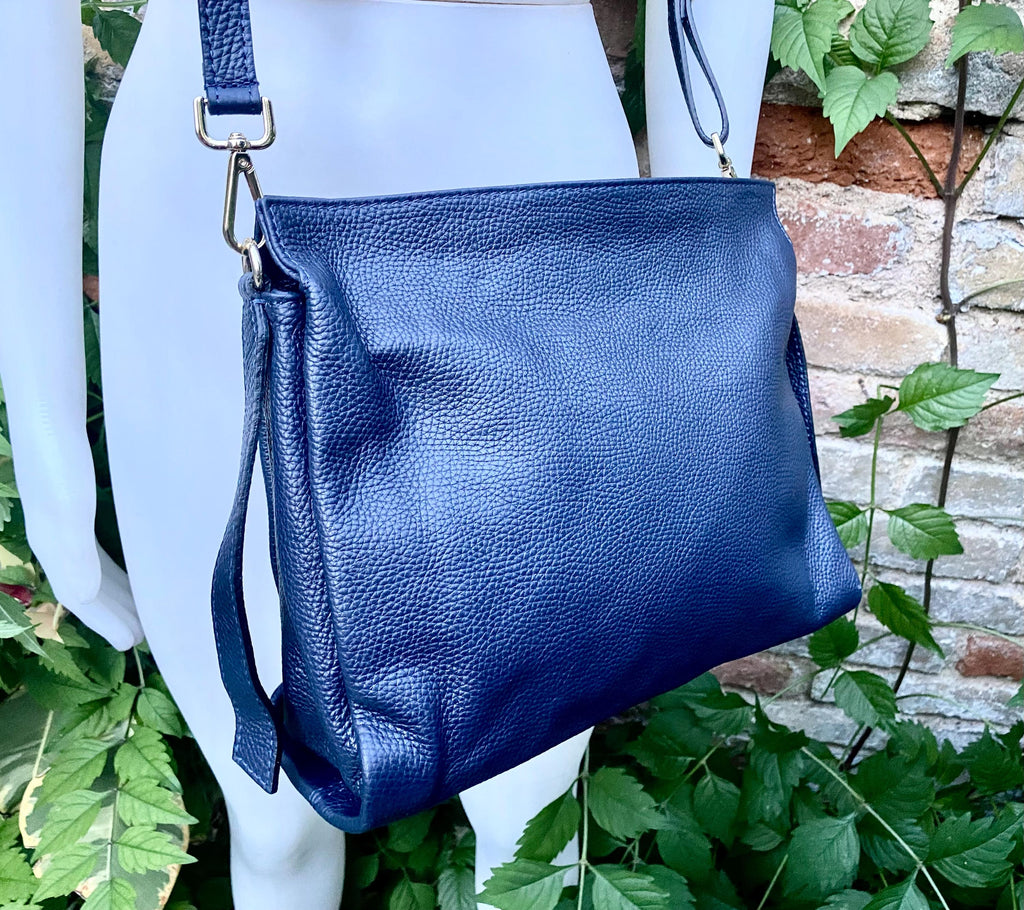 NAVY BLUE genuine leather bag. Hand / shoulder / crossbody bag. Removable longer adjustable strap. Dark blue shopper bag. Navy leather purse