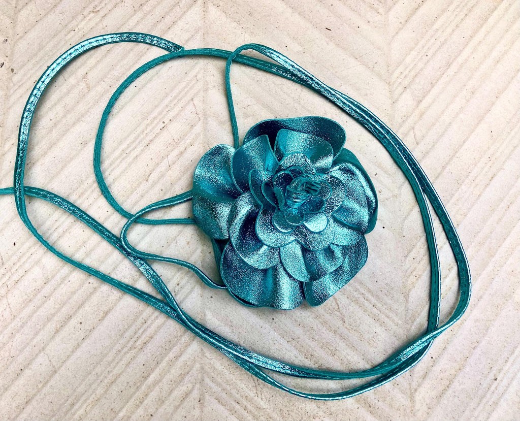 Flower leather belt in metallic turquoise BLUE. Waist, overall or dress belt. Genuine leather. Light blue flower belt.
