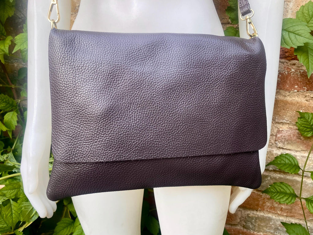 DARK BROWN crossbody / shoulder leather bag. Chocolate brown soft genuine leather. Boho crossover, messenger bag. Brown leather purse.