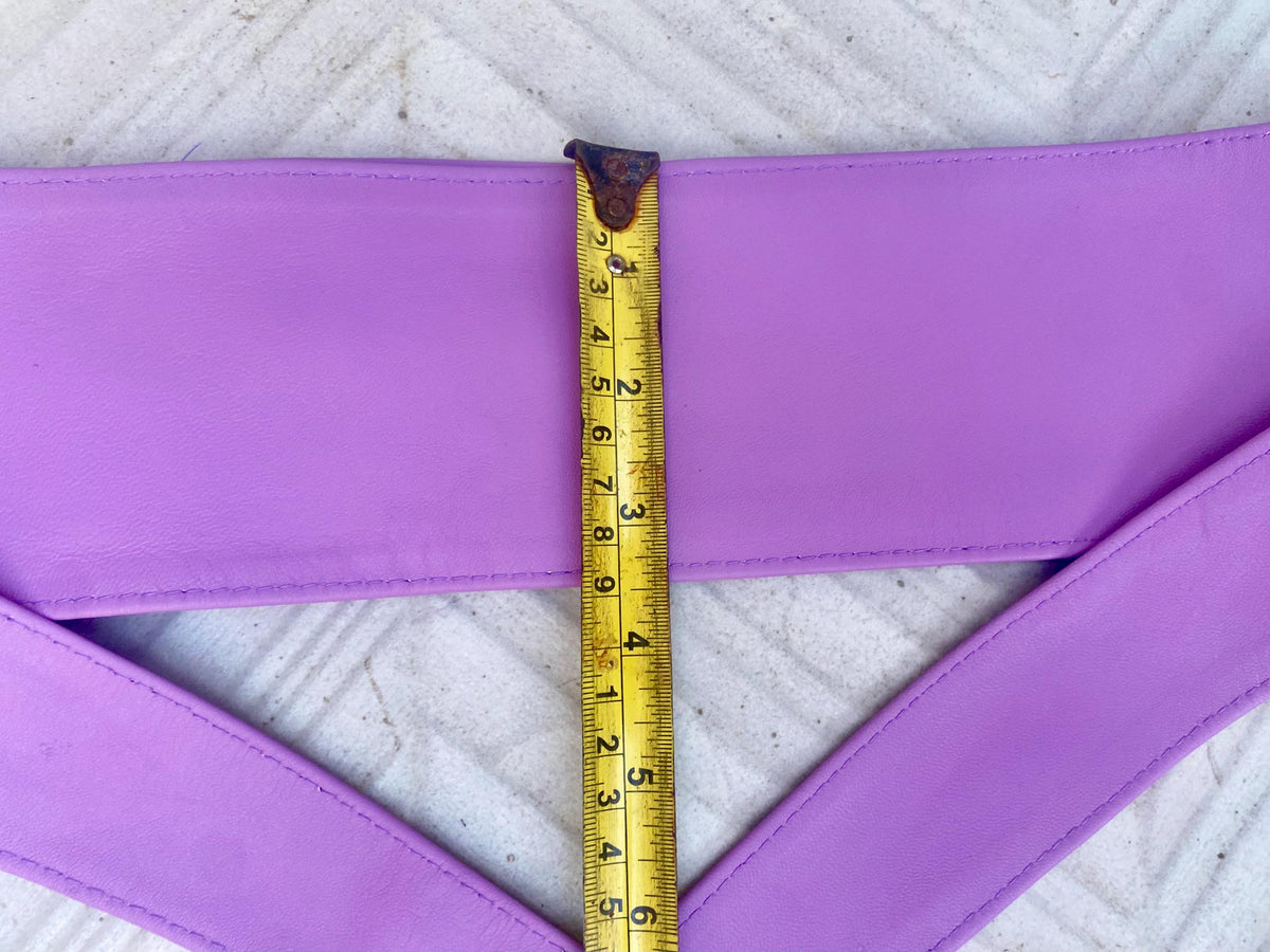 Light PURPLE obi belt. Lavender soft genuine leather. Wraparound lilac waist belt. Wide style. Boho dress belt in soft mauve leather