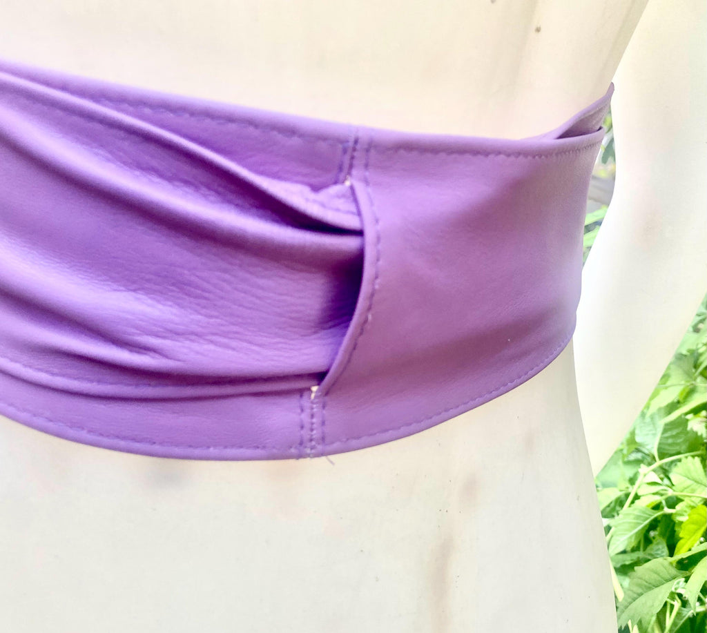 Light PURPLE obi belt. Lavender soft genuine leather. Wraparound lilac waist belt. Wide style. Boho dress belt in soft mauve leather