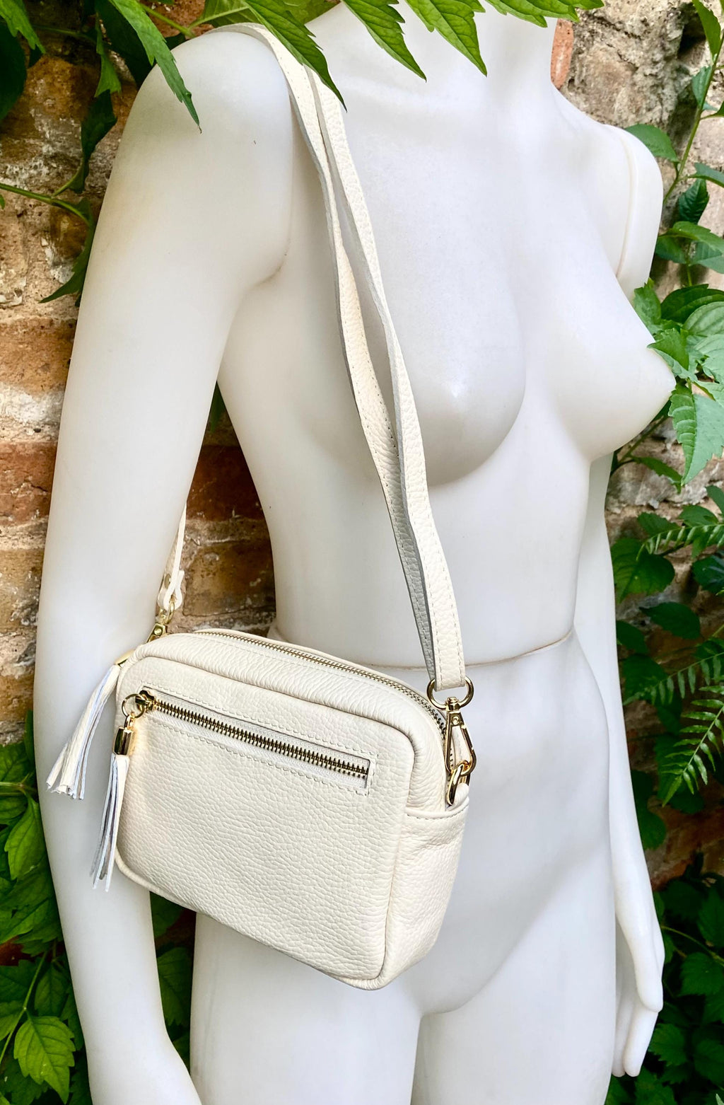Small leather bag in white. GENUINE leather shoulder / cross body bag. White leather purse, adjustable strap + zippers.