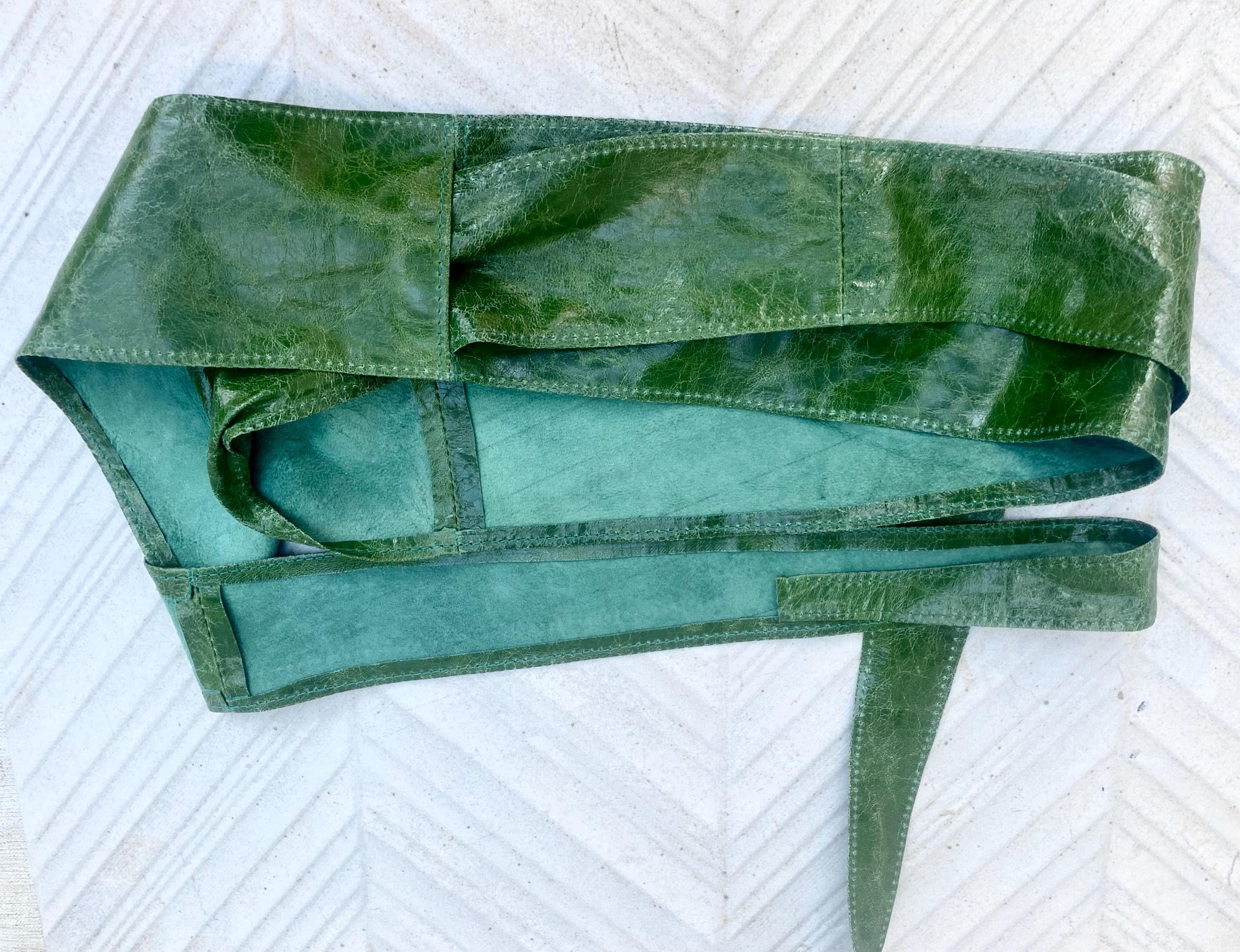 Moss green obi belt. Wrap belt in soft genuine leather. Wraparound wide waist belt. Boho dress belt in distressed glossy green leather.