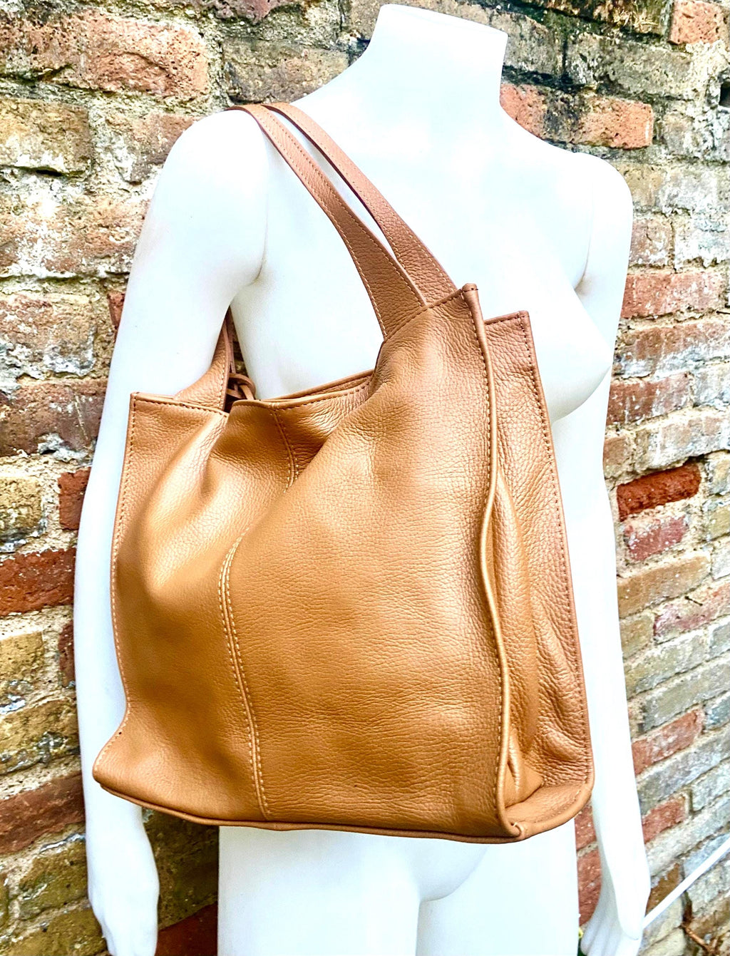 Camel brown leather bag. Light brown hobo shoulder bag + added crossbody strap. Genuine leather shopper. Caramel brown purse