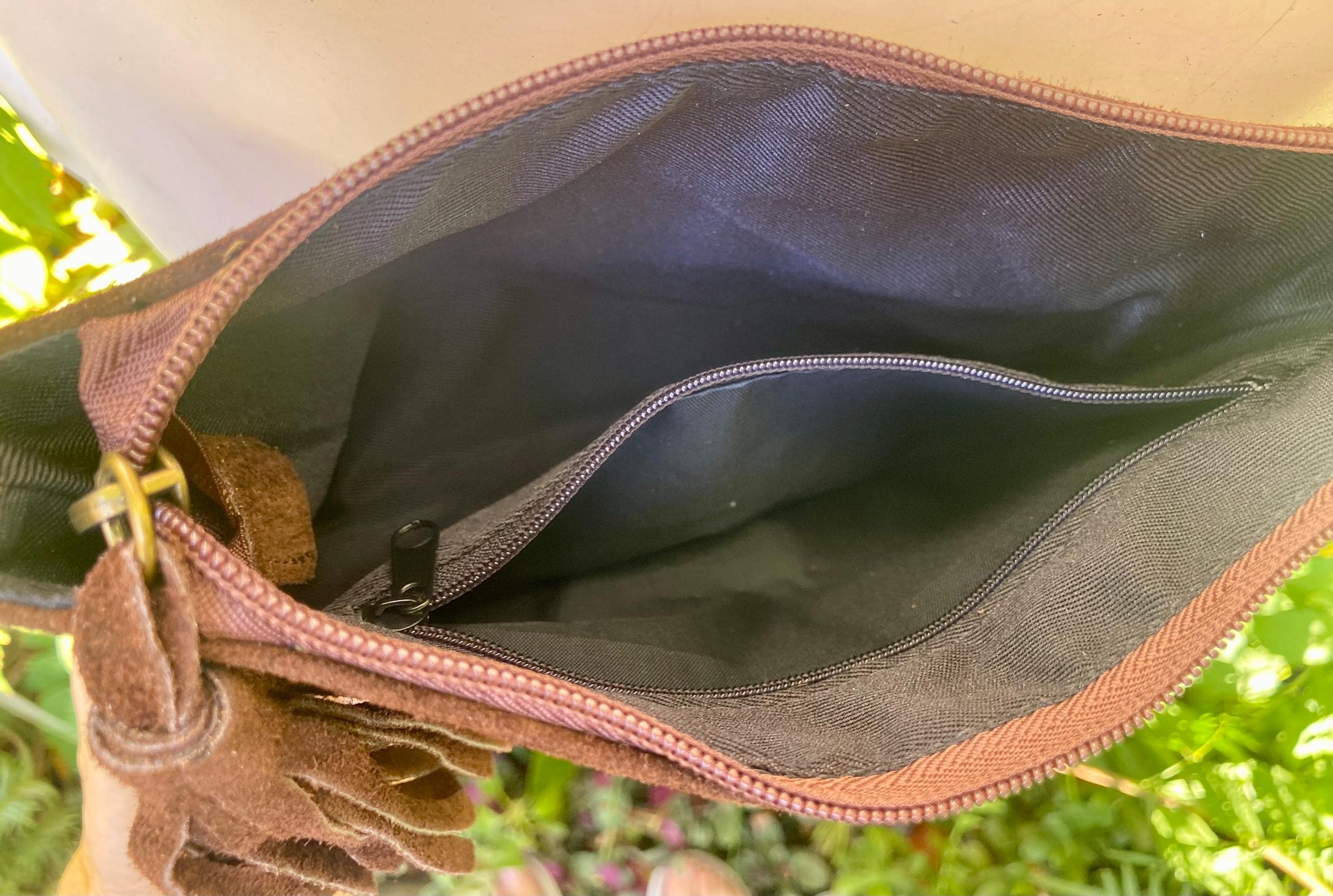 Suede leather bag in DARK BROWN Cross body bag, shoulder bag in GENUINE leather. Small leather bag with adjustable strap and zipper.