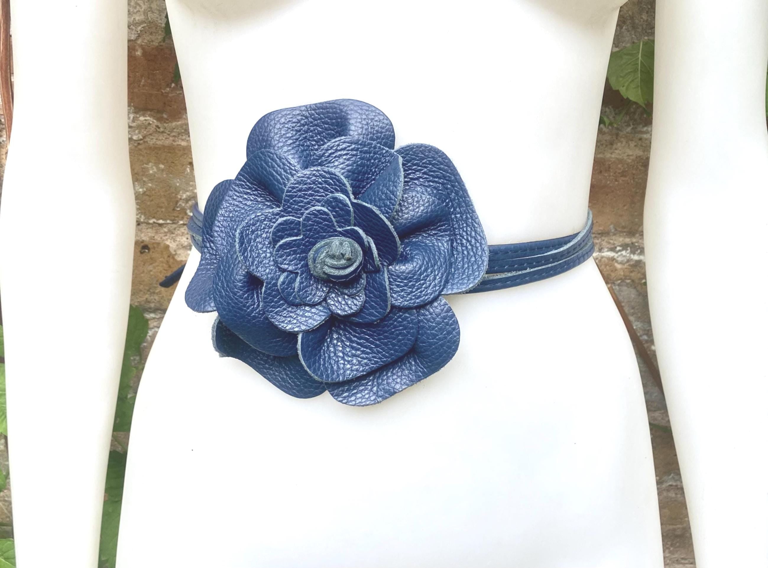 Flower leather belt in navy blue. Waist, overall or dress belt. Dark blue genuine leather. Navy rose belt. Large blue flower.