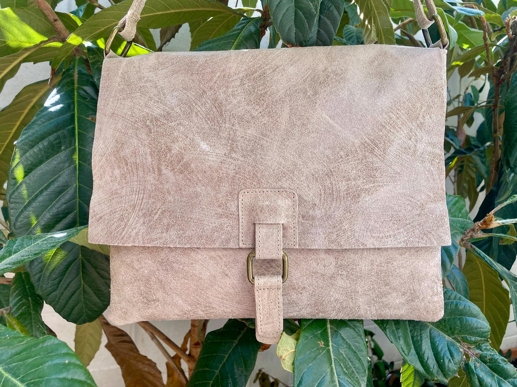 Cross body suede bag. GENUINE leather bag in beige. BOHO natural leather bag. Messenger bag in suede for books, tablets. Beige suede purse