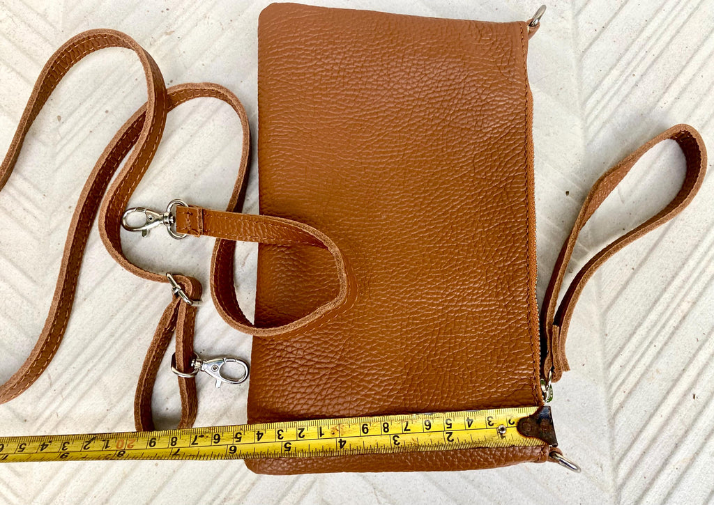 Small leather bag in camel brown. GENUINE leather crossbody / shoulder bag. Brown leather bag with silver hardware. Caramel brown purse