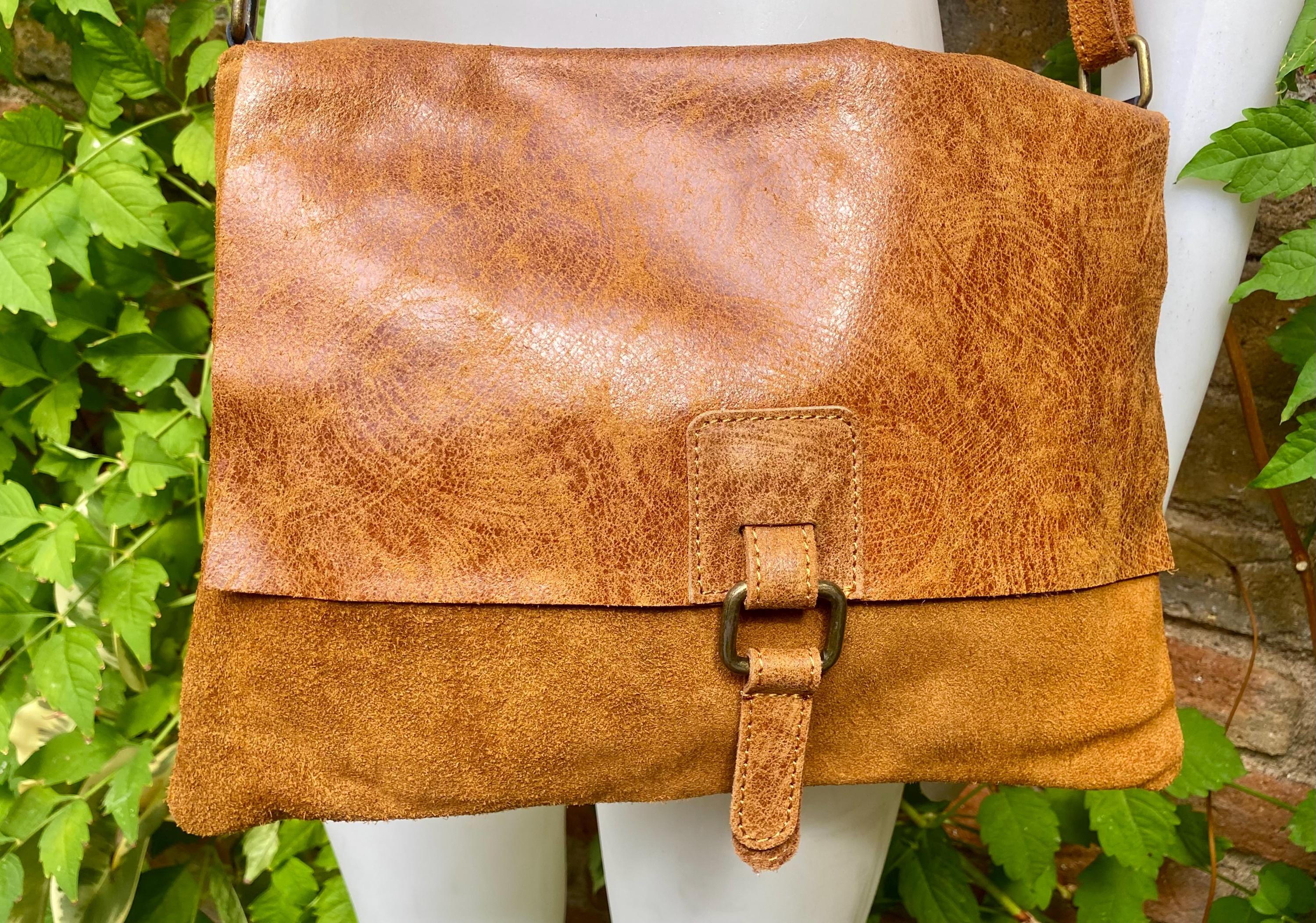 Camel brown suede bag. Genuine leather purse. cossbody / messenger bag in soft natural leather for books, tablets. Tan brown suede purse
