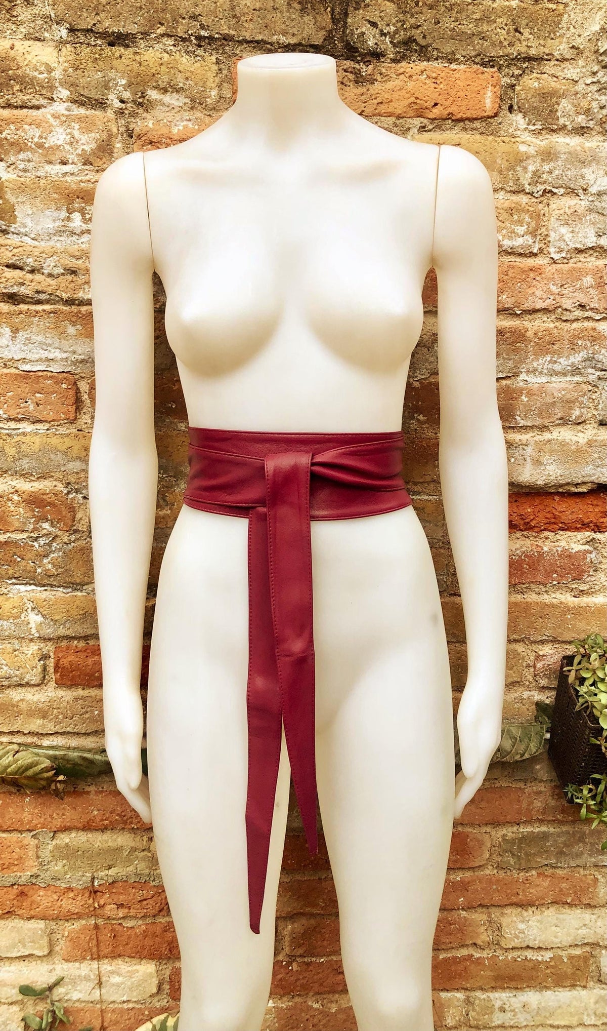 RED obi belt. Wrap belt in soft genuine leather. Wraparound waist belt. Wide style. Light burgundy boho dress belt. Dark red overall belt.