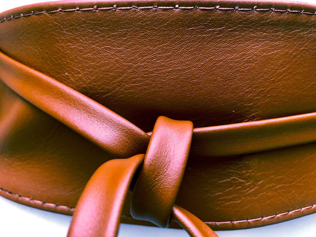 Obi belt in soft leather. Wrap belt in CAMEL BROWN. Waist belt in TOBACCO. Wraparound belt in brown genuine leather. Boho tan wide belt.