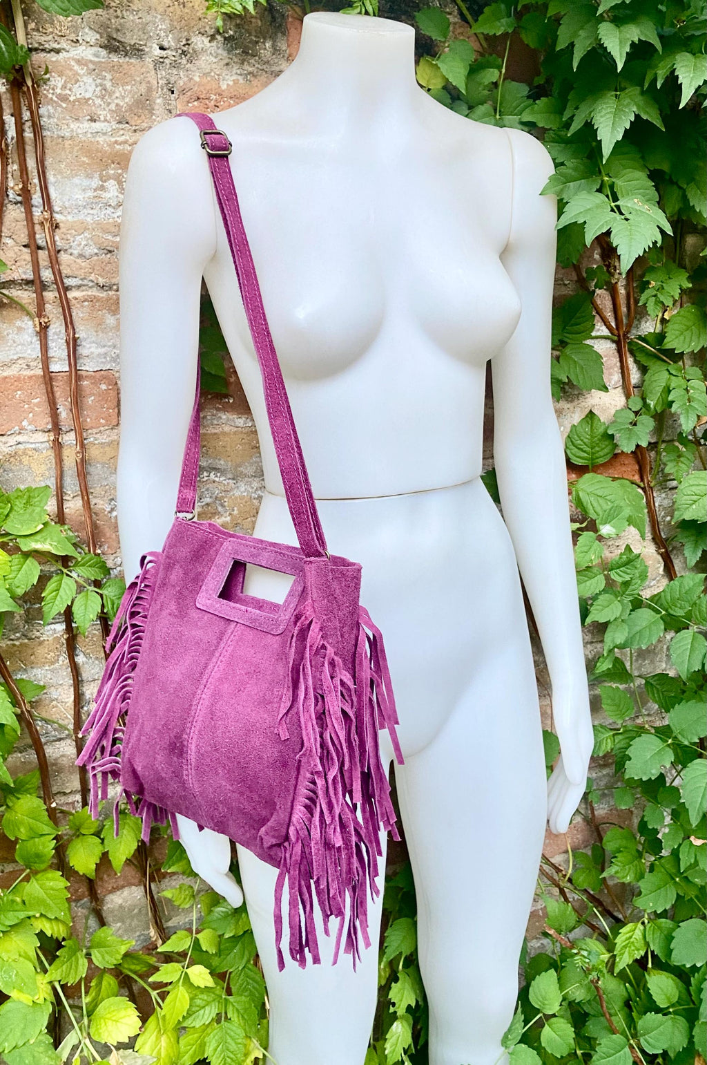 Raspberry pink crossbody fringed bag. Purple pink BOHO suede leather bag with FRINGES. Soft genuine pink suede leather.Raspberry suede purse