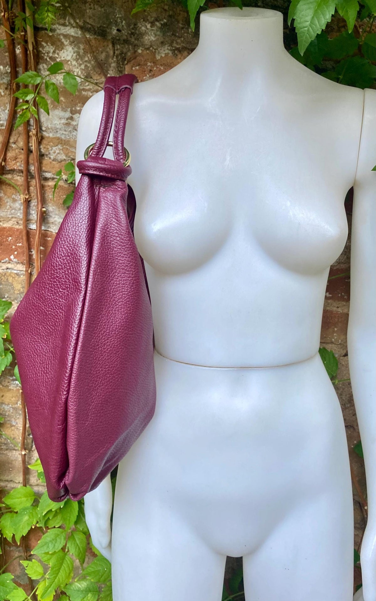 Burgundy leather slouchy bag with ZIPPER + lining. Soft natural genuine leather bag. Wine red leather purse. Dark red leather hobo bag