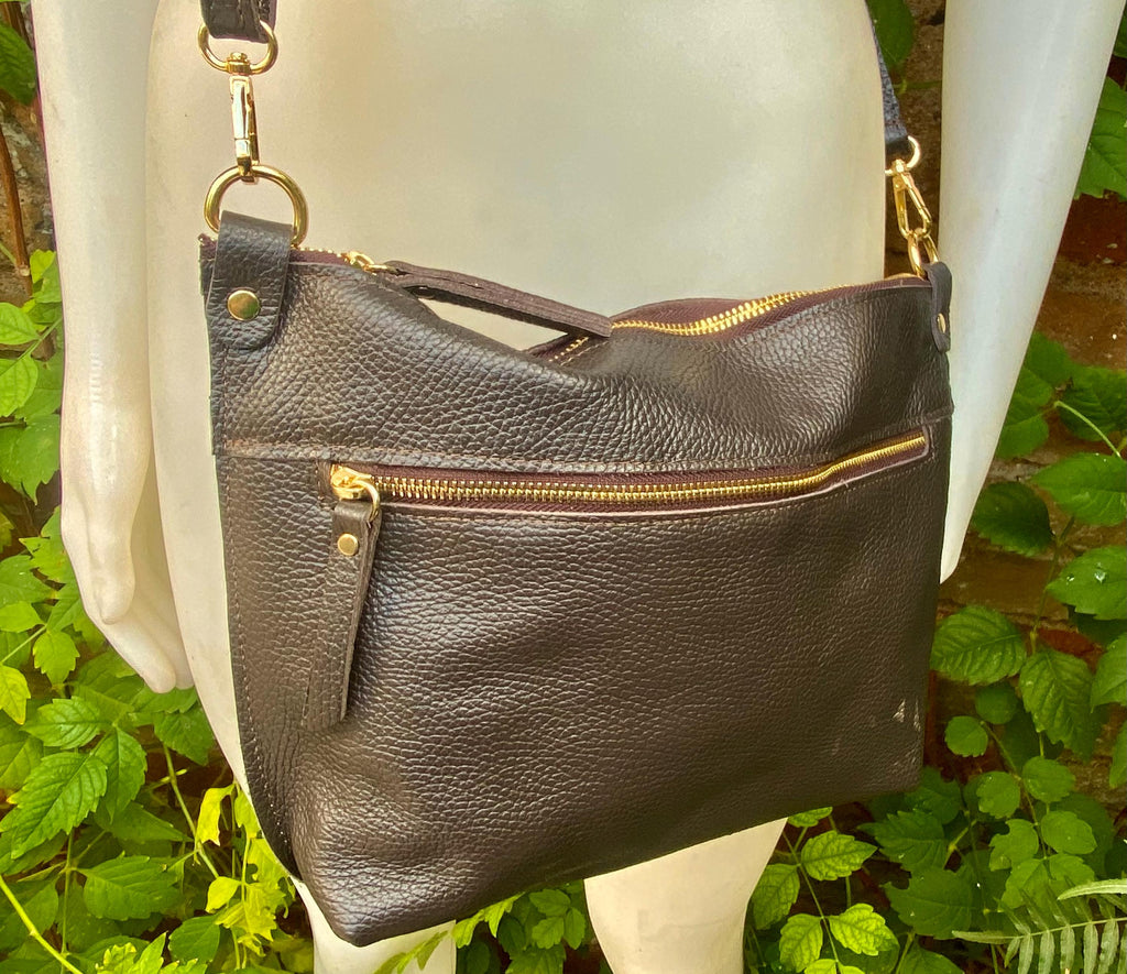 Dark brown leather bag. Genuine leather messenger bag. Chocolate brown crossbody / shoulder bag with zipper and adjustable strap