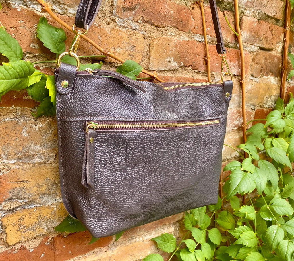 Dark brown leather bag. Genuine leather messenger bag. Chocolate brown crossbody / shoulder bag with zipper and adjustable strap