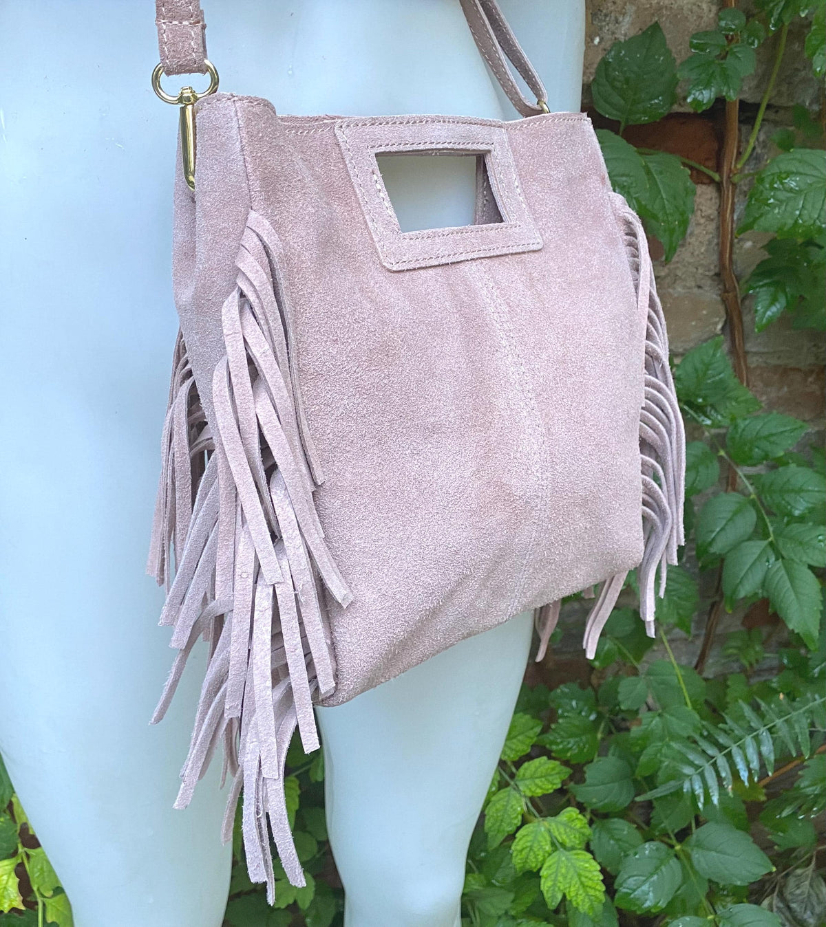 Dusty pink crossbody fringed bag. Light pink BOHO suede leather bag with FRINGES. Soft genuine pink suede leather. Light pink suede purse.
