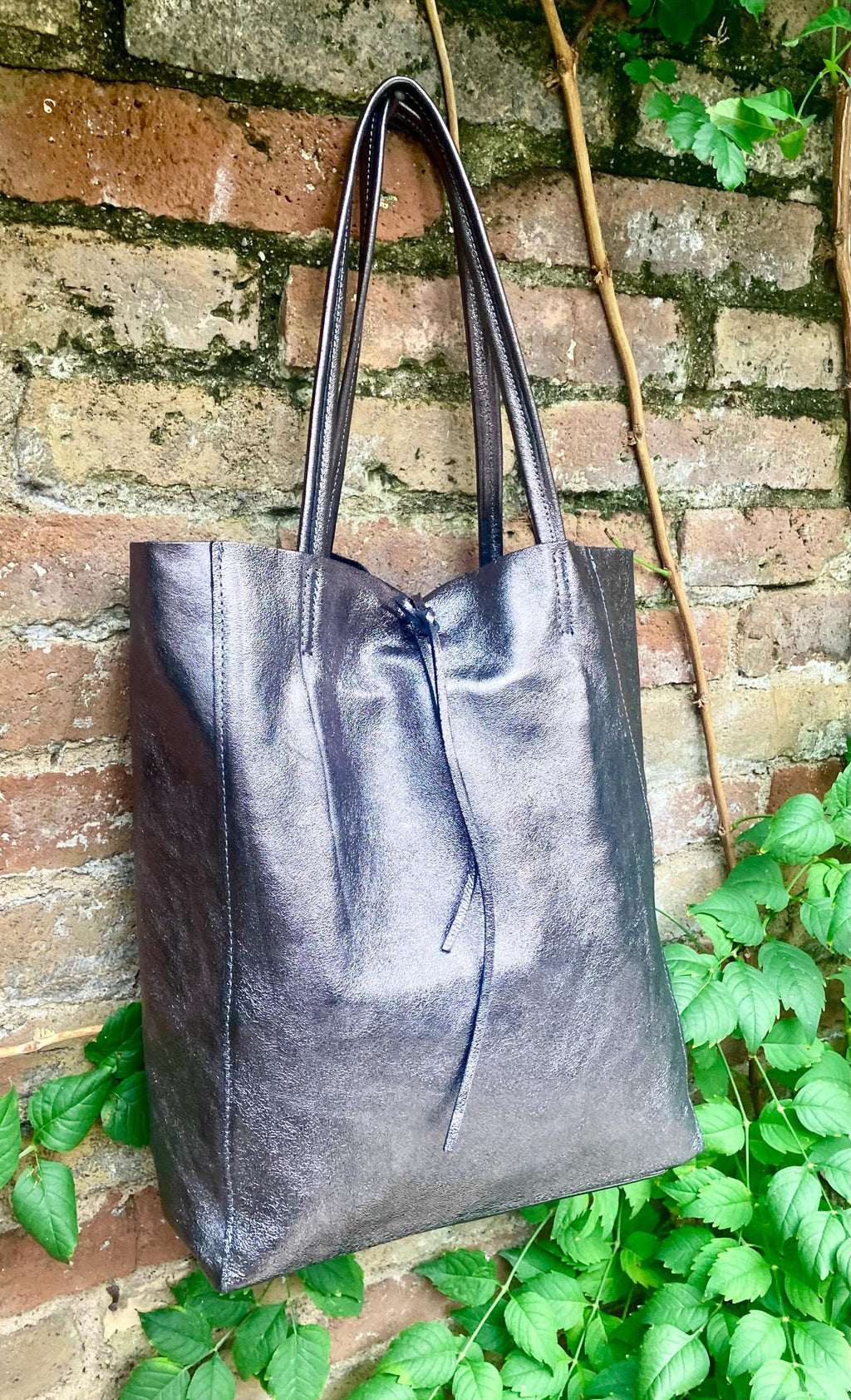 Tote leather bag in SILVER. GENUINE leather shopper. Large carry all bag for your laptop, books. Metallic leather purse.