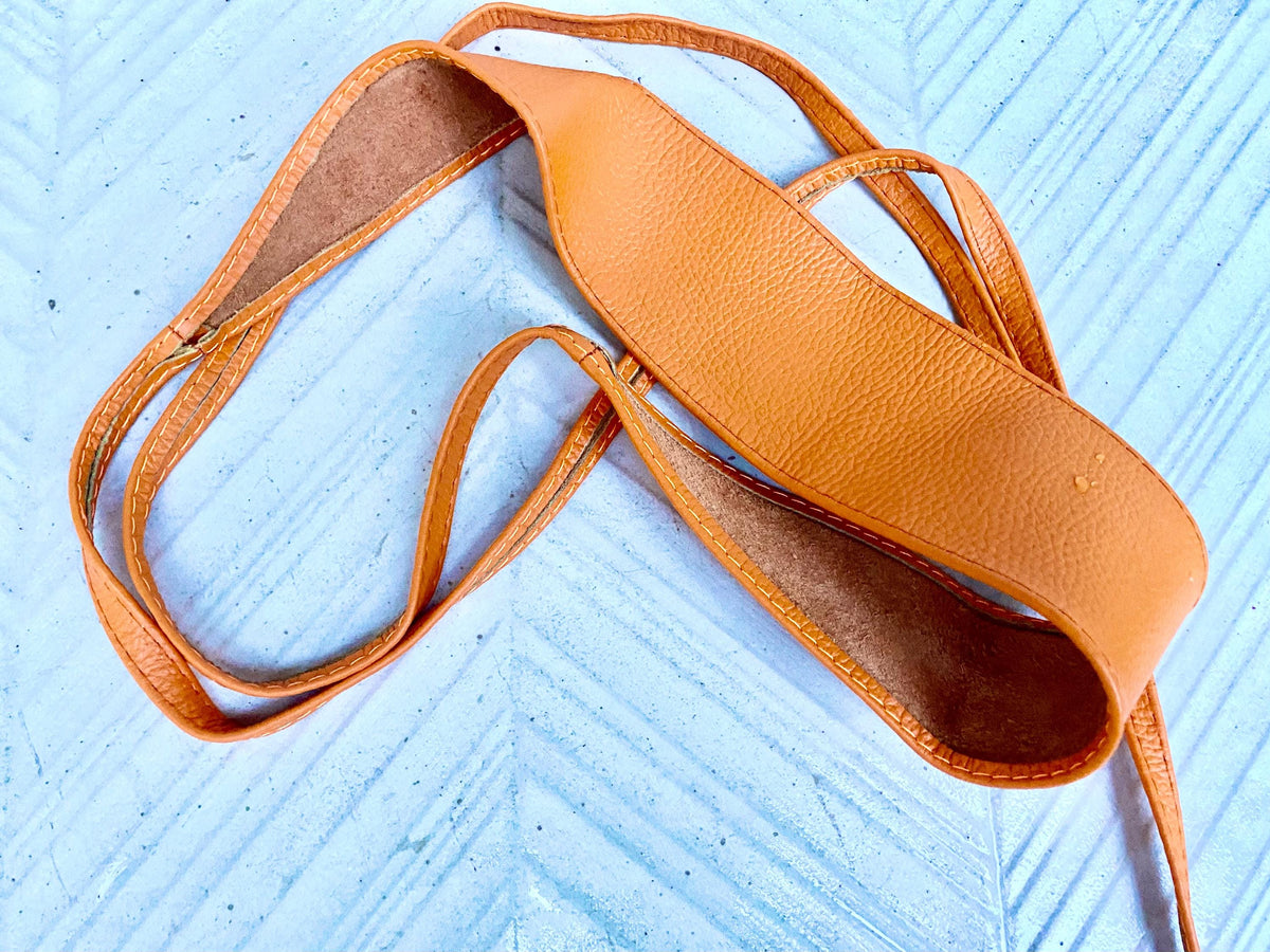ORANGE obi belt in soft leather. Wrap belt in light ORANGE. Wide waist belt in marigold color. Wraparound belt. Orange sash.