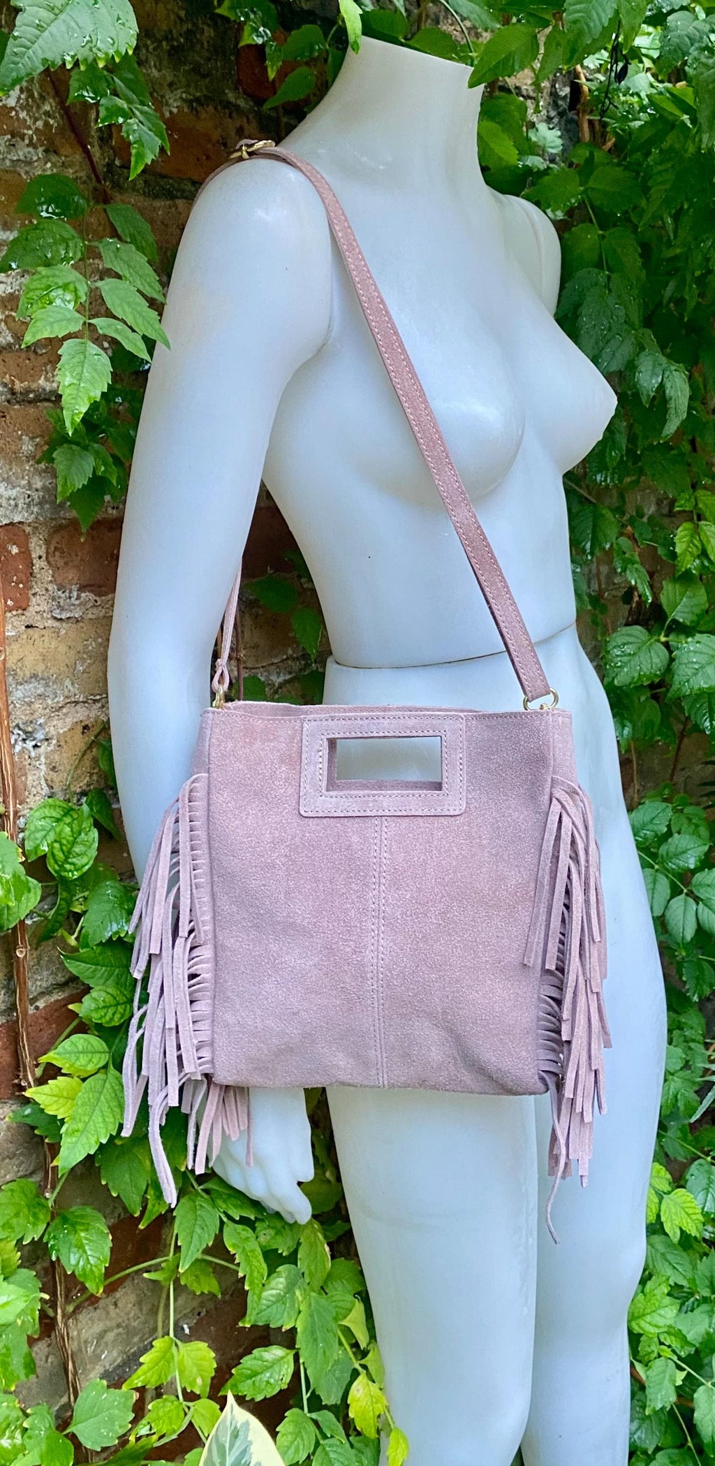 Dusty pink crossbody fringed bag. Light pink BOHO suede leather bag with FRINGES. Soft genuine pink suede leather. Light pink suede purse.