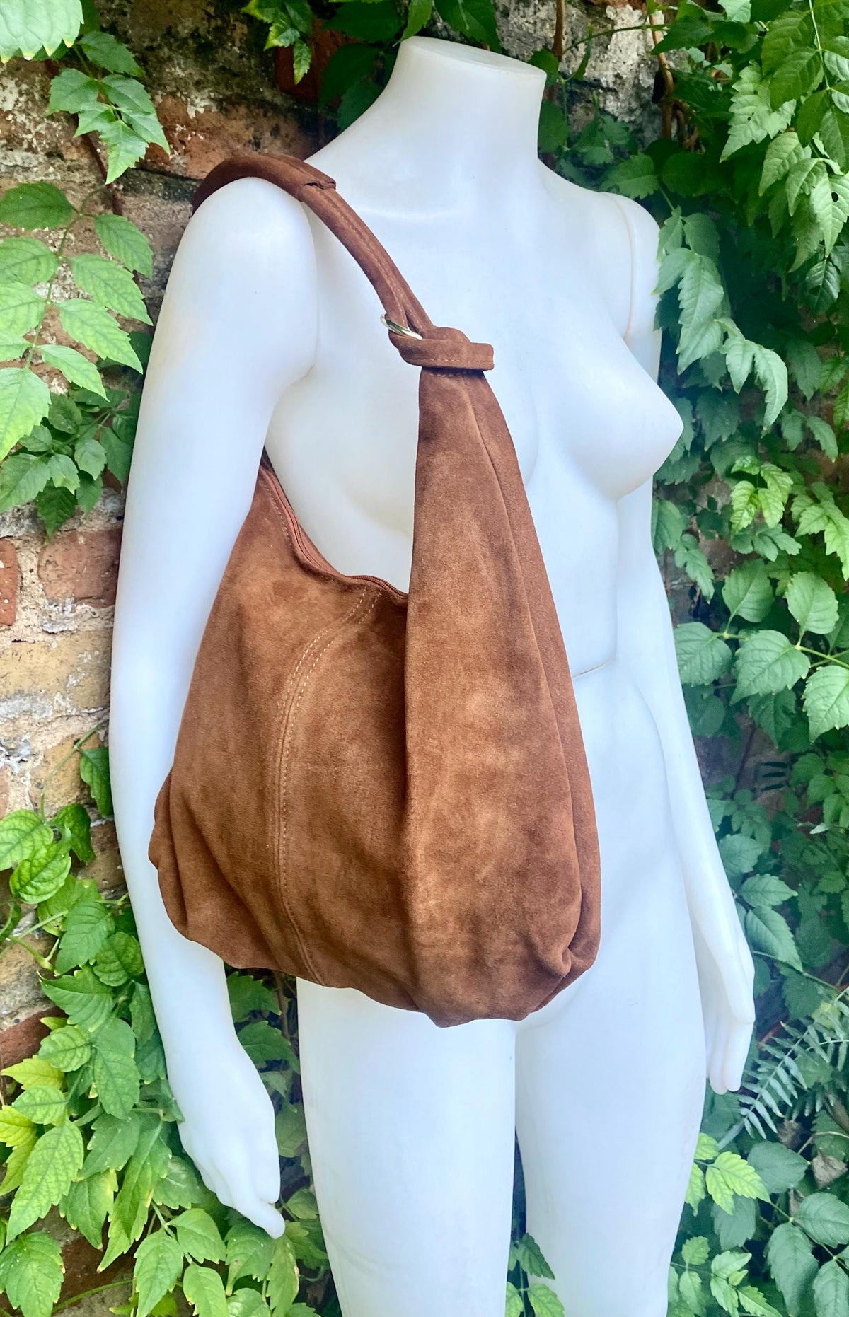 Dark camel brown suede slouchy bag with ZIPPER + lining. Natural suede shopper, genuine leather bag. Rusty brown suede purse. Hobo suede bag