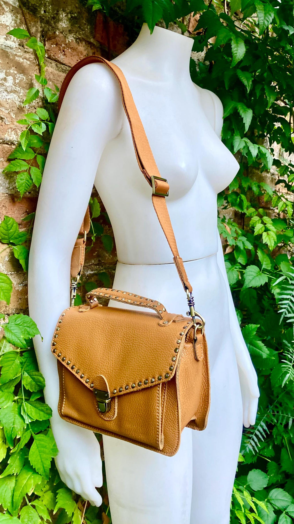 Camel brown leather bag with tacks. Genuine leather small messenger bag. Crossbody / shoulder bag with zipper and flap