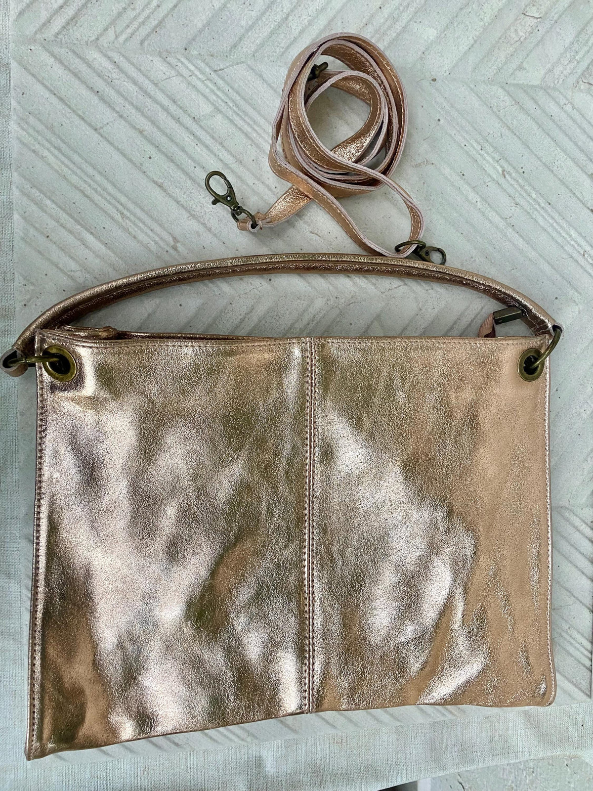 Genuine leather bag in PINK - GOLD .Crossbody / shoulder bag. Metallic salmon color purse with 2 straps. Shiny apricot - peach bag.