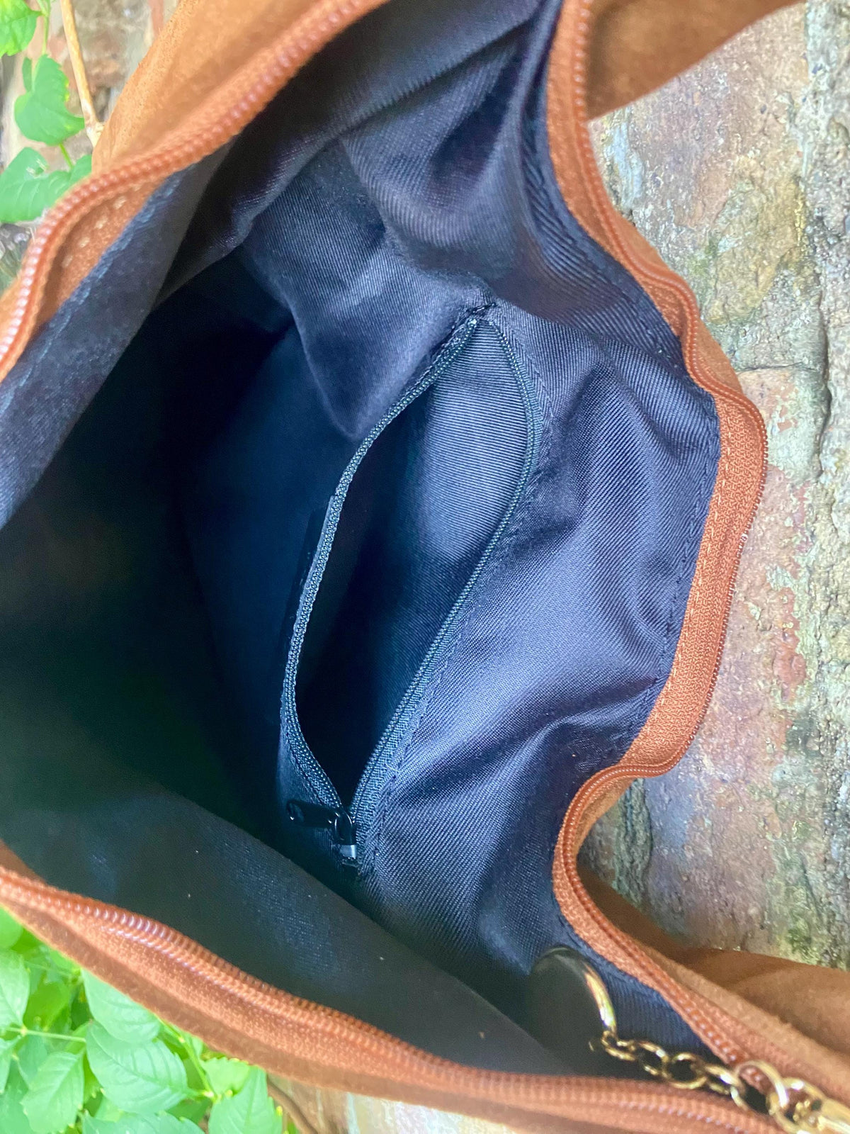 Dark camel brown suede slouchy bag with ZIPPER + lining. Natural suede shopper, genuine leather bag. Rusty brown suede purse. Hobo suede bag