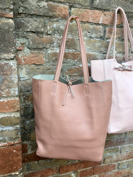 Buy Wholesale China Wholesale Custom Logo Fashion Pu Leather Shopping Bag  Large Tote Bags Women's Handbag Shoulder Bag For Women Sac & Genuine  Leather Handbags at USD 10 | Global Sources