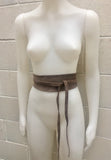 GREIGE beige suede obi belt  in natural soft  suede. TAUPE waistbelt in soft leather. Wrap belt. Boho sash in a light brown-gray color