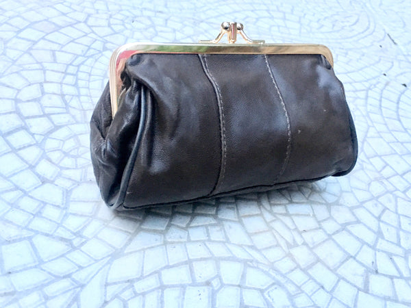 Genuine leather clip purse in black. Retro leather purse, clip purse in  soft black leather. Black wallet with metallic clasp.