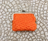 Crochet coin purse. ORANGE  kiss lock purse. Retro clip purse, hand crocheted with metallic frame in silver. Grandma retro  purses