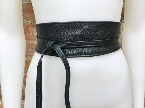 Obi belt in soft leather. Wrap belt in BLACK. Waist belt in BLACK.  Wraparound belt in black genuine leather. Boho black belt.