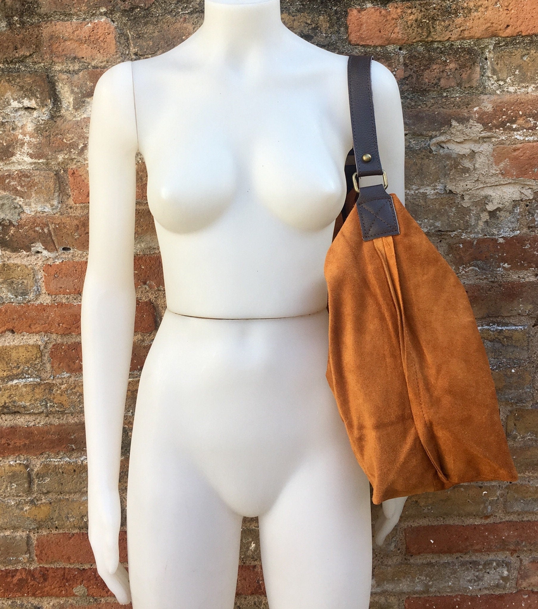 Slouch leather bag in light camel. Light saddle brown hobo bag. Boho bag.Book or tablet bags in suede. Mustard brown soft leather shopper